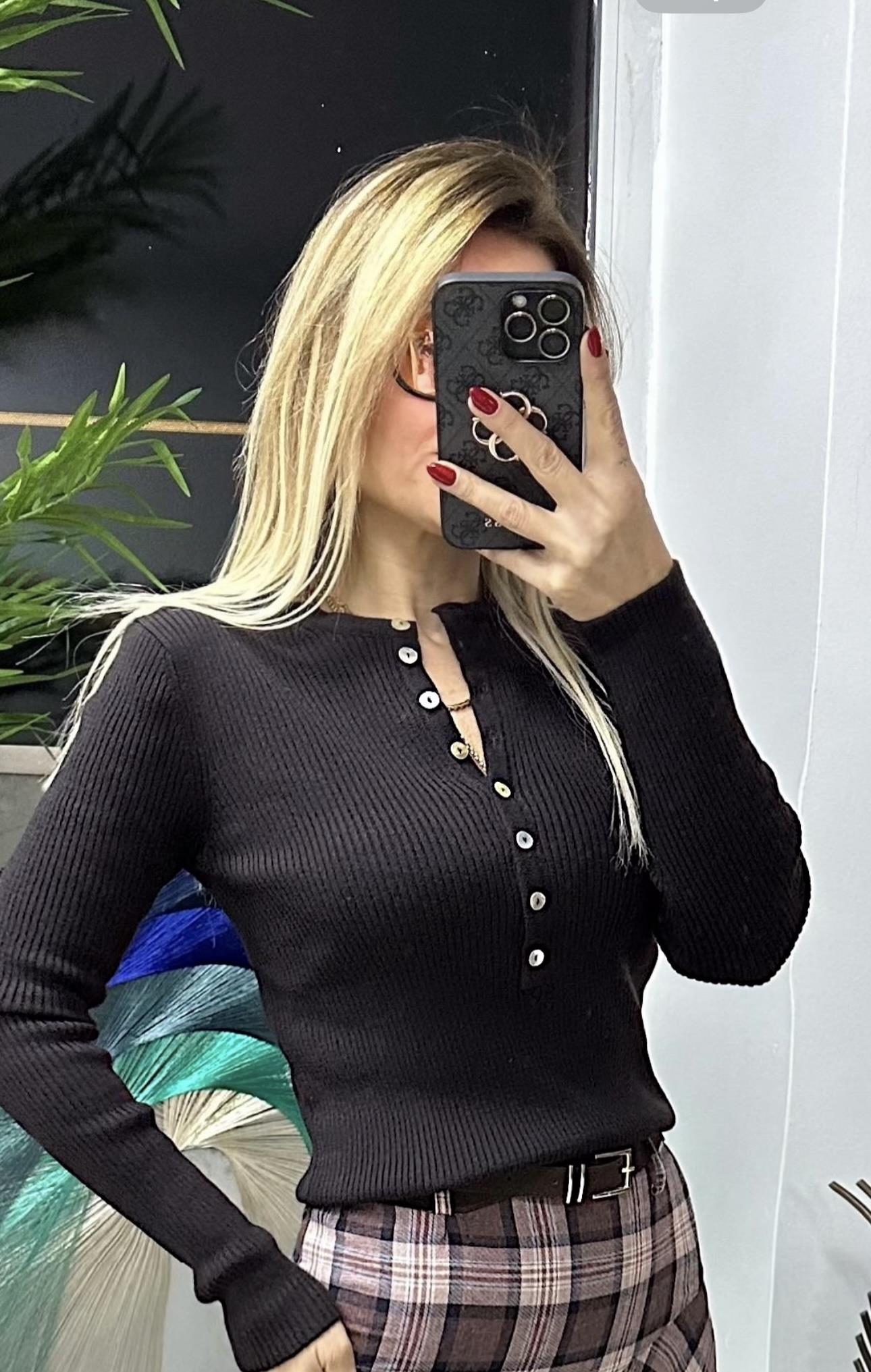 Koyu Kahve Bisiklet Yaka Yünlü Düğmeli Triko Kazak
