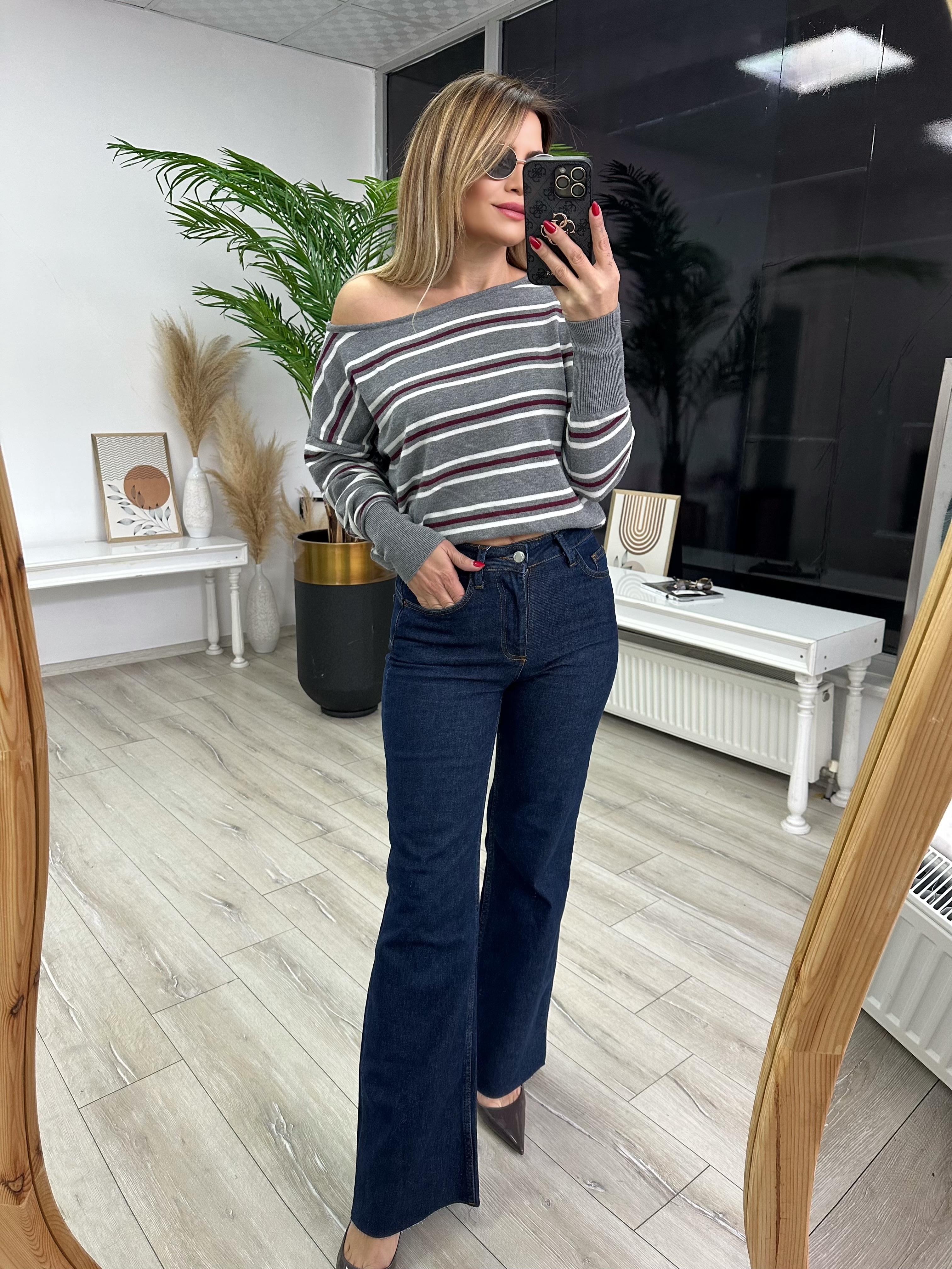 KR Lacivert Push Up Jean