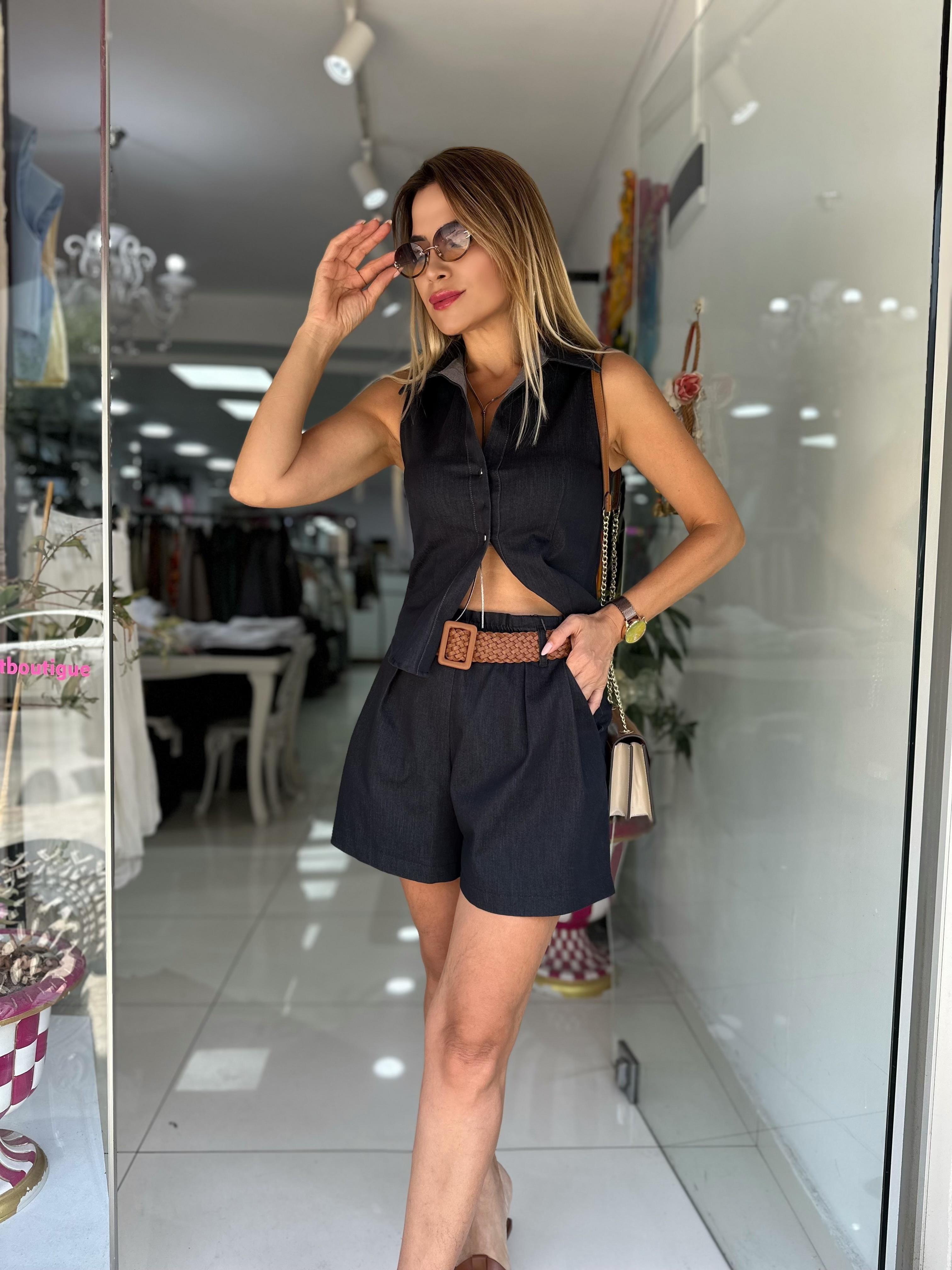 Lacivert Örgü Kemerli Şort 