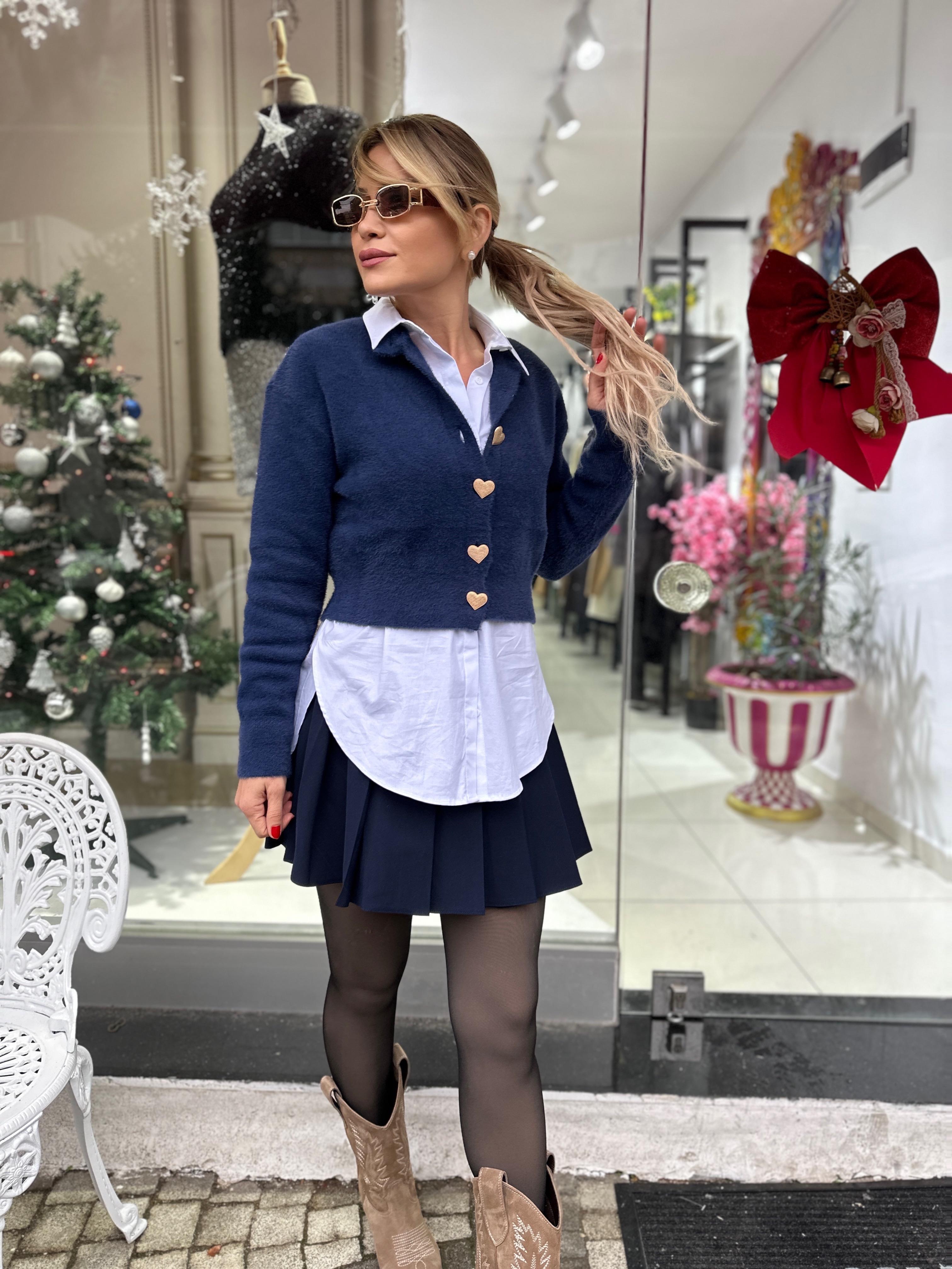Mavi Kalpli Hırka 