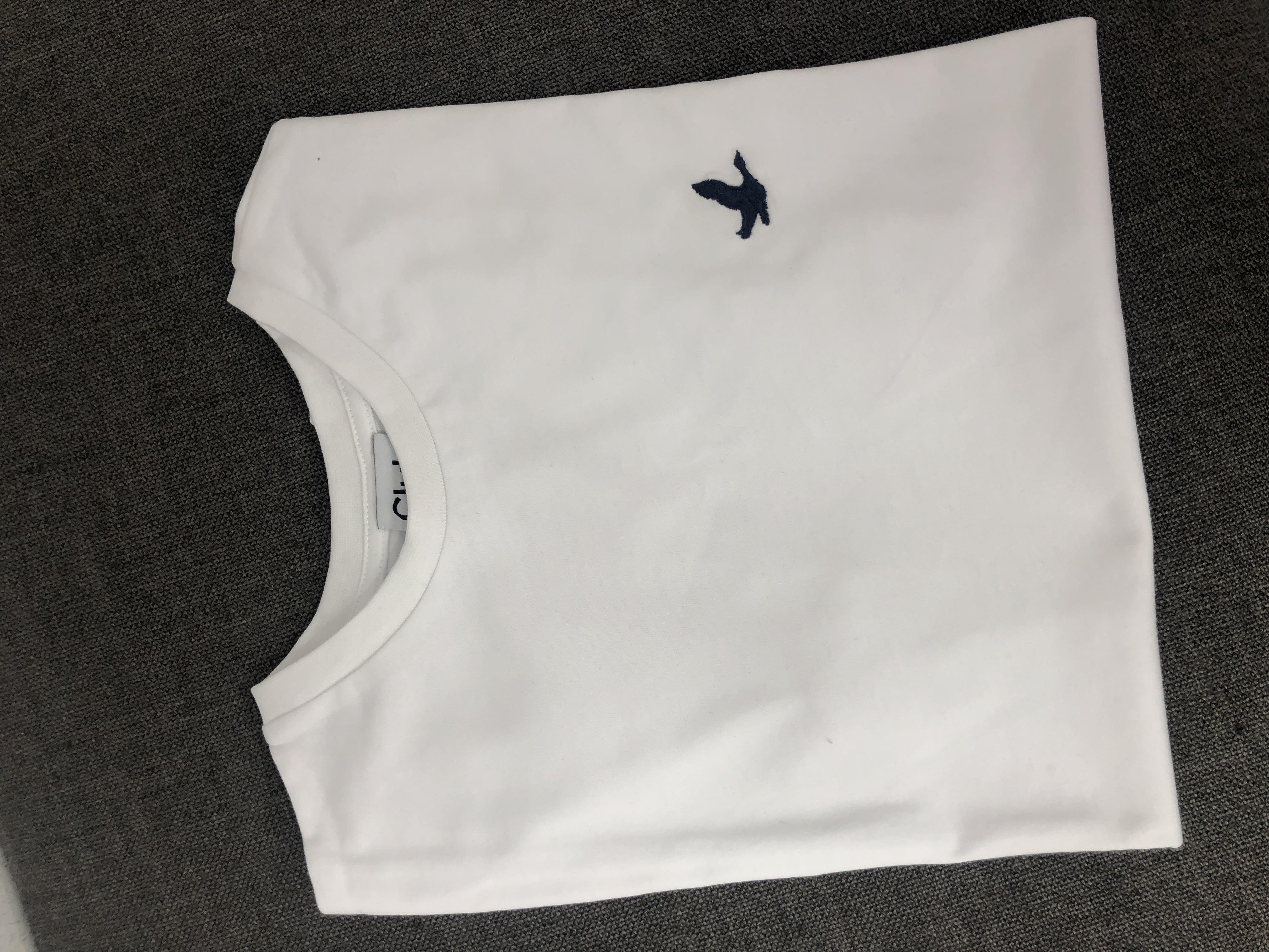 Nakışlı Beyaz Tşhirt