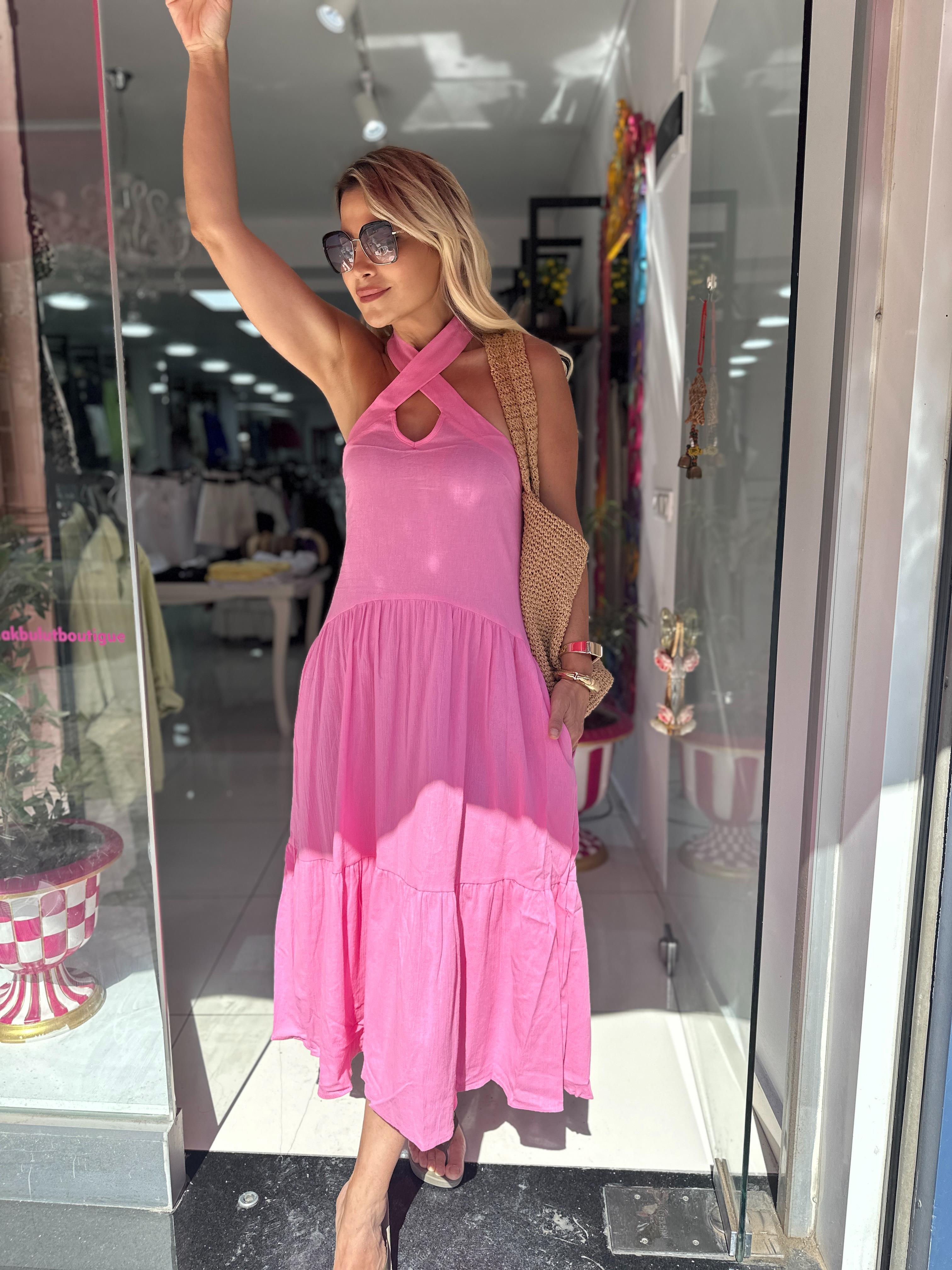 Pembe Boyundan Bağlamalı Elbise