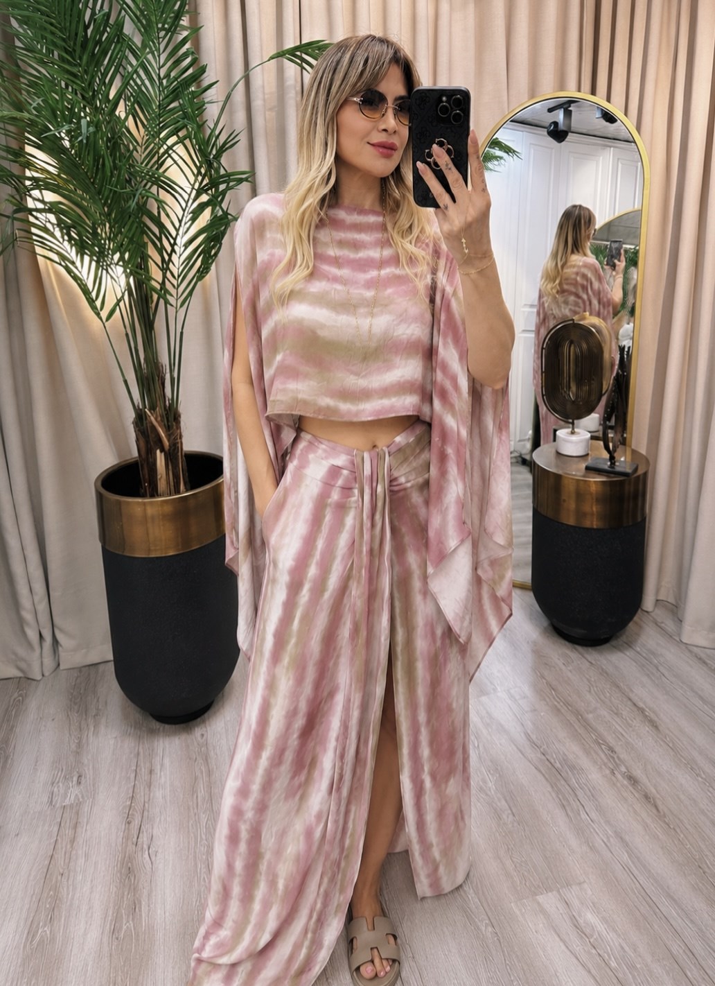 Pembe Sahil Esintisi Takımı