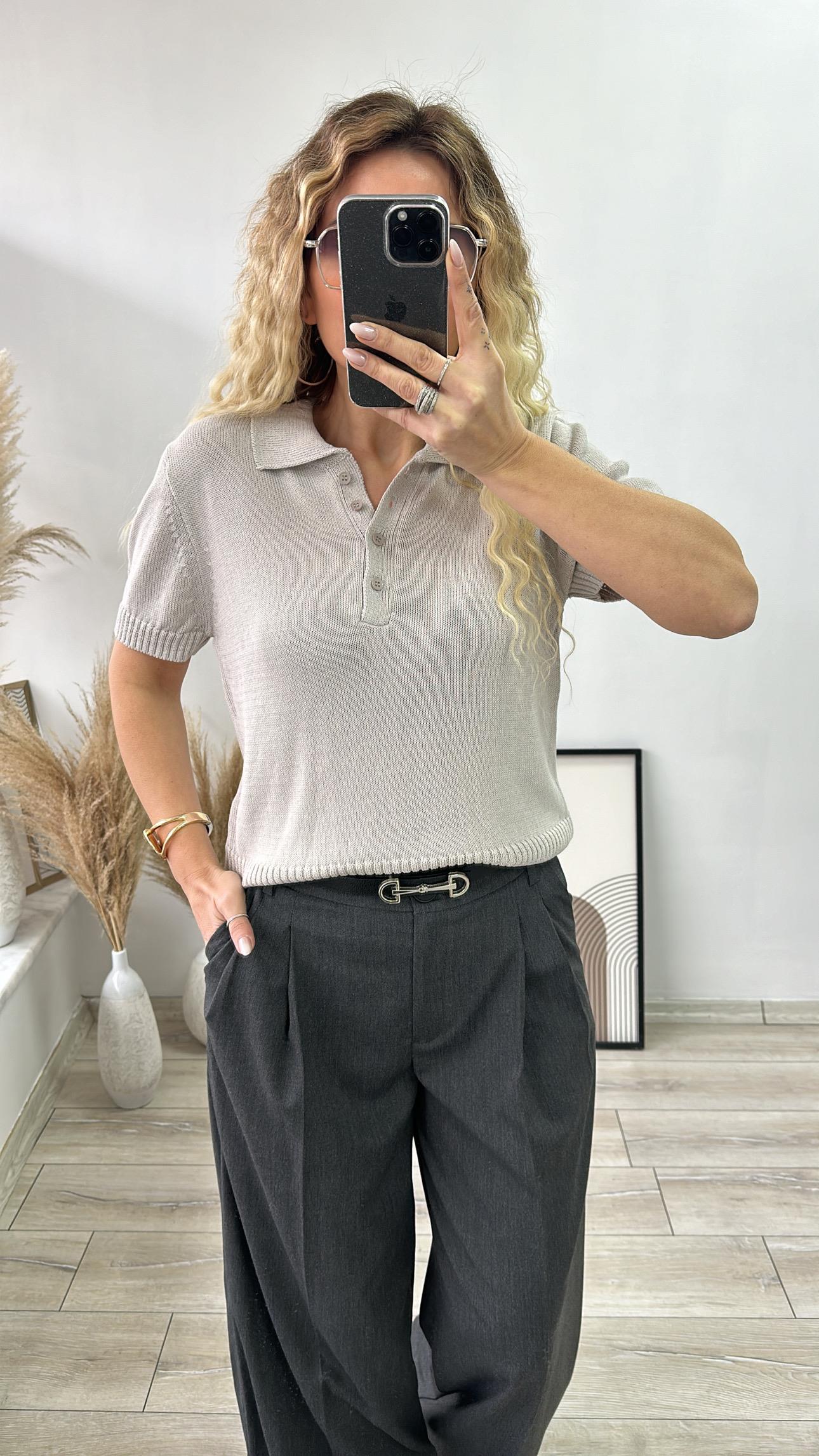 Polo Yaka Düğmeli İnce Triko Bluz