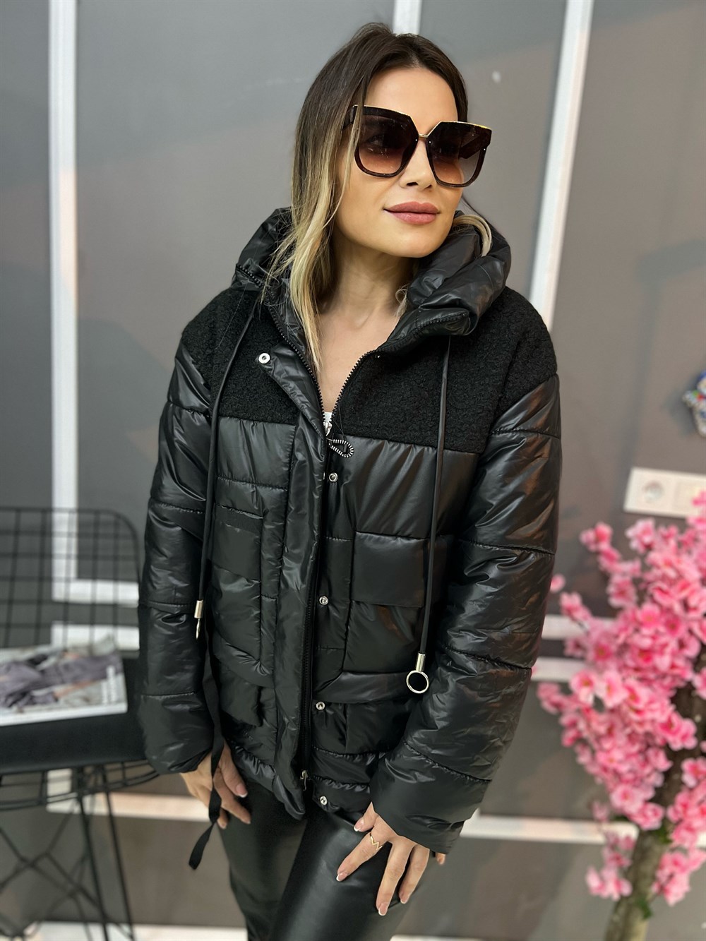 RB Siyah Kısa Mont