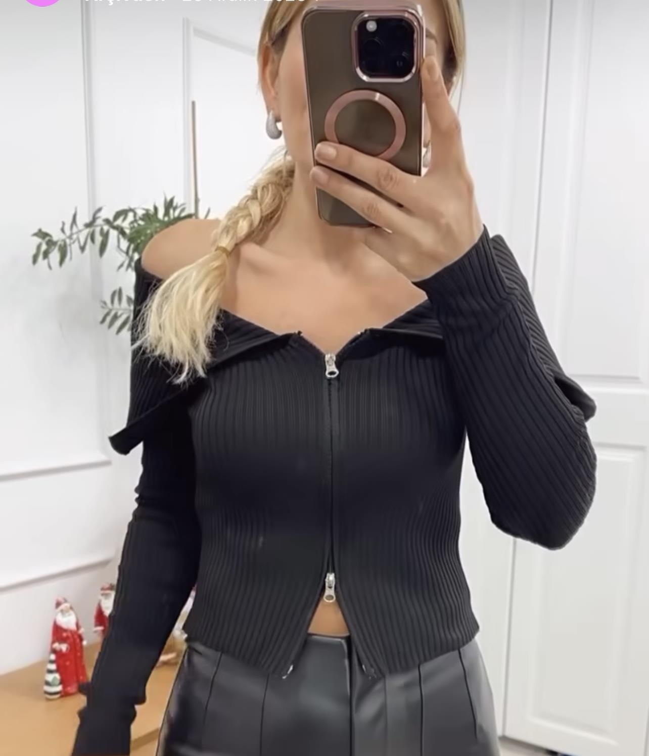 Siyah Fermuarlı Hırka 