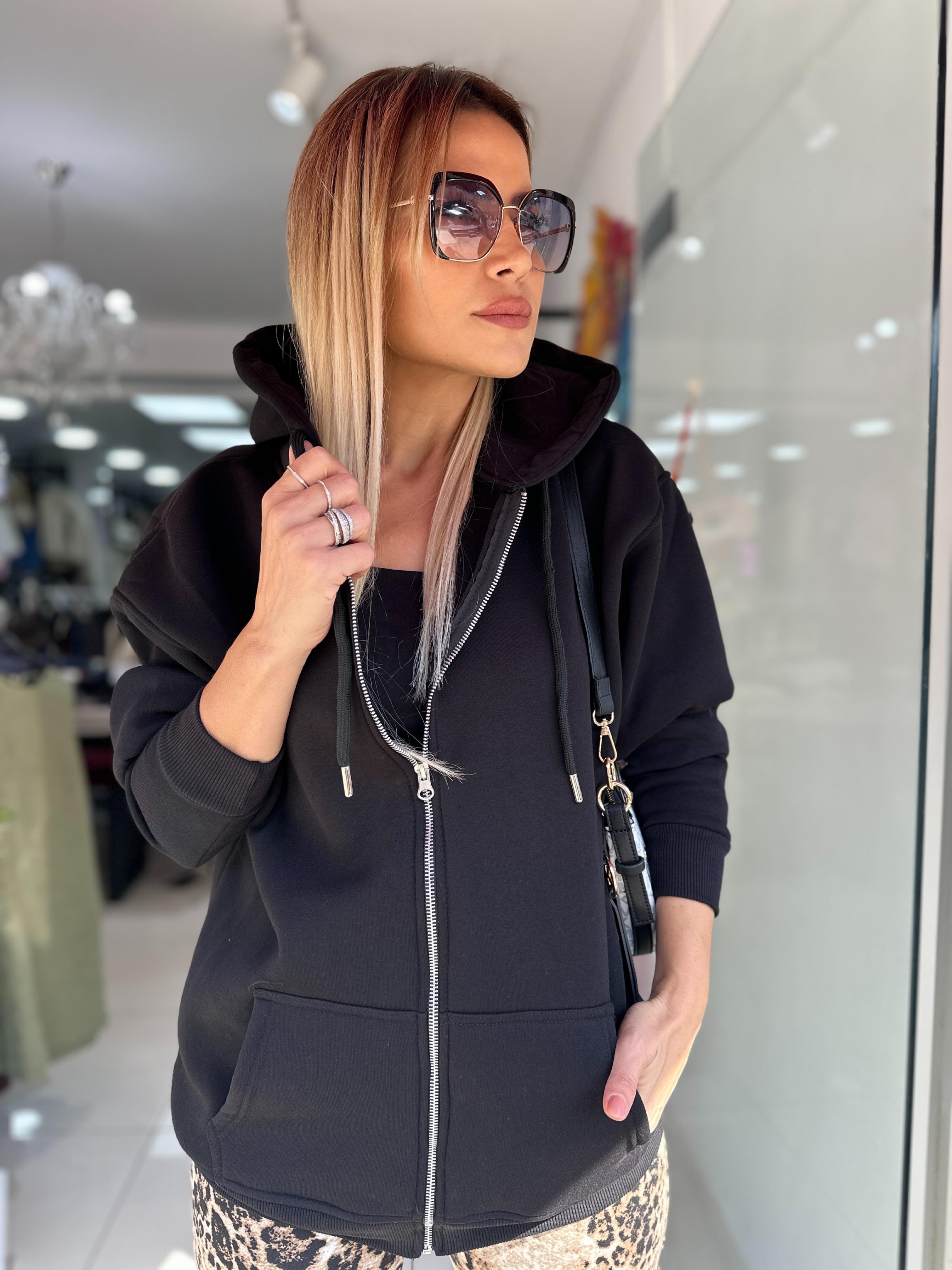 Siyah Kapşonlu Sweat 