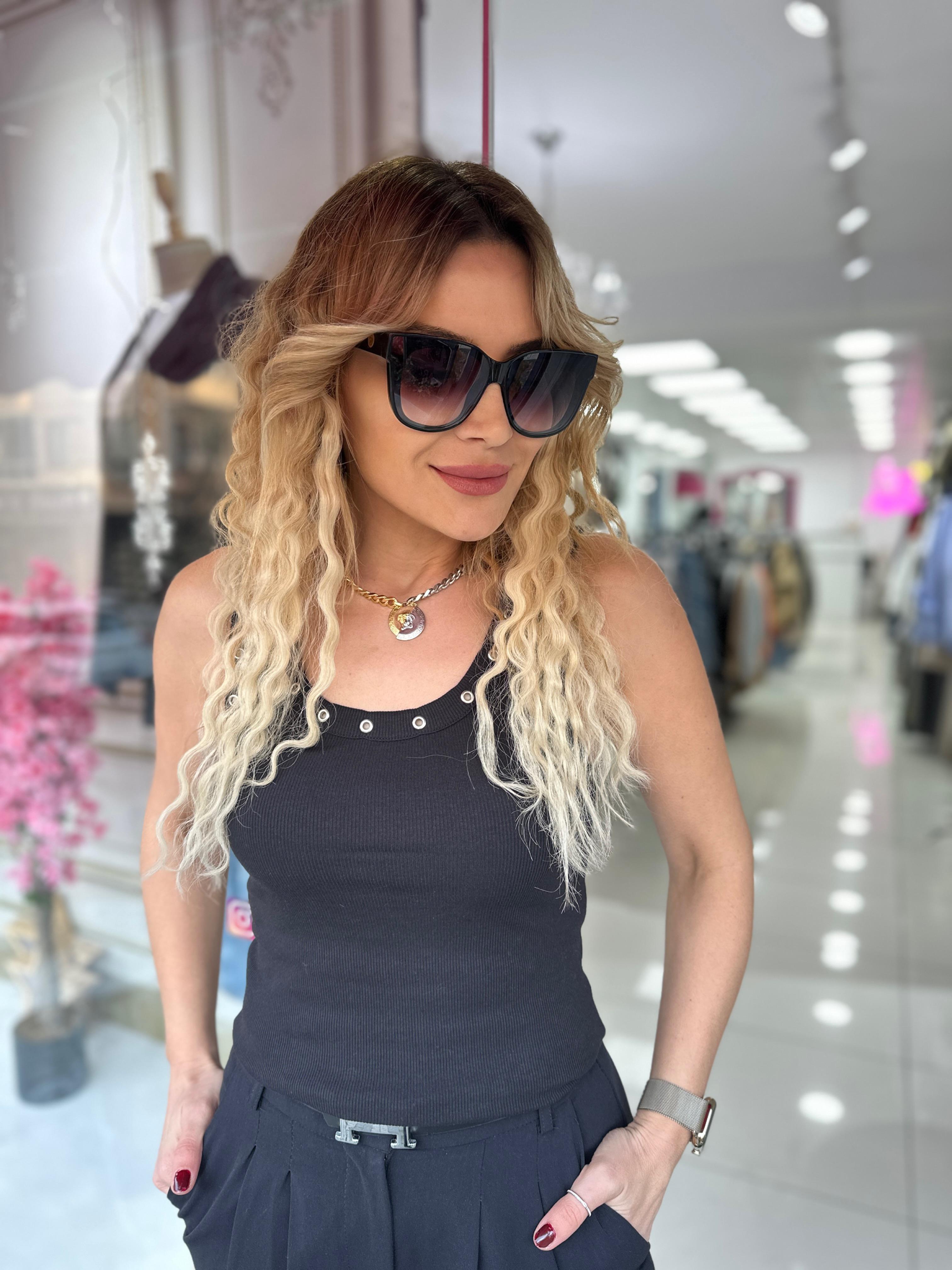 Siyah Kuş Gözü Detaylı Atlet