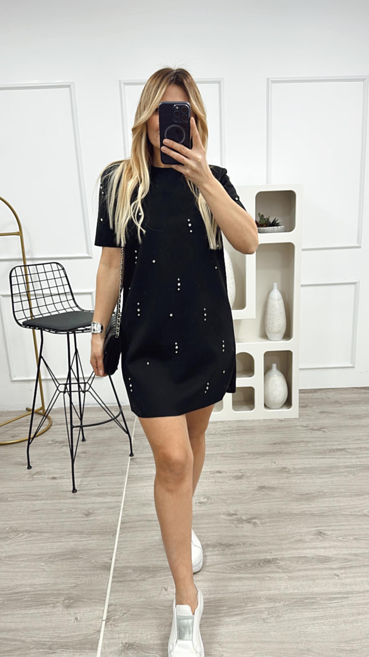 Siyah Süet Taşlı Sweat 