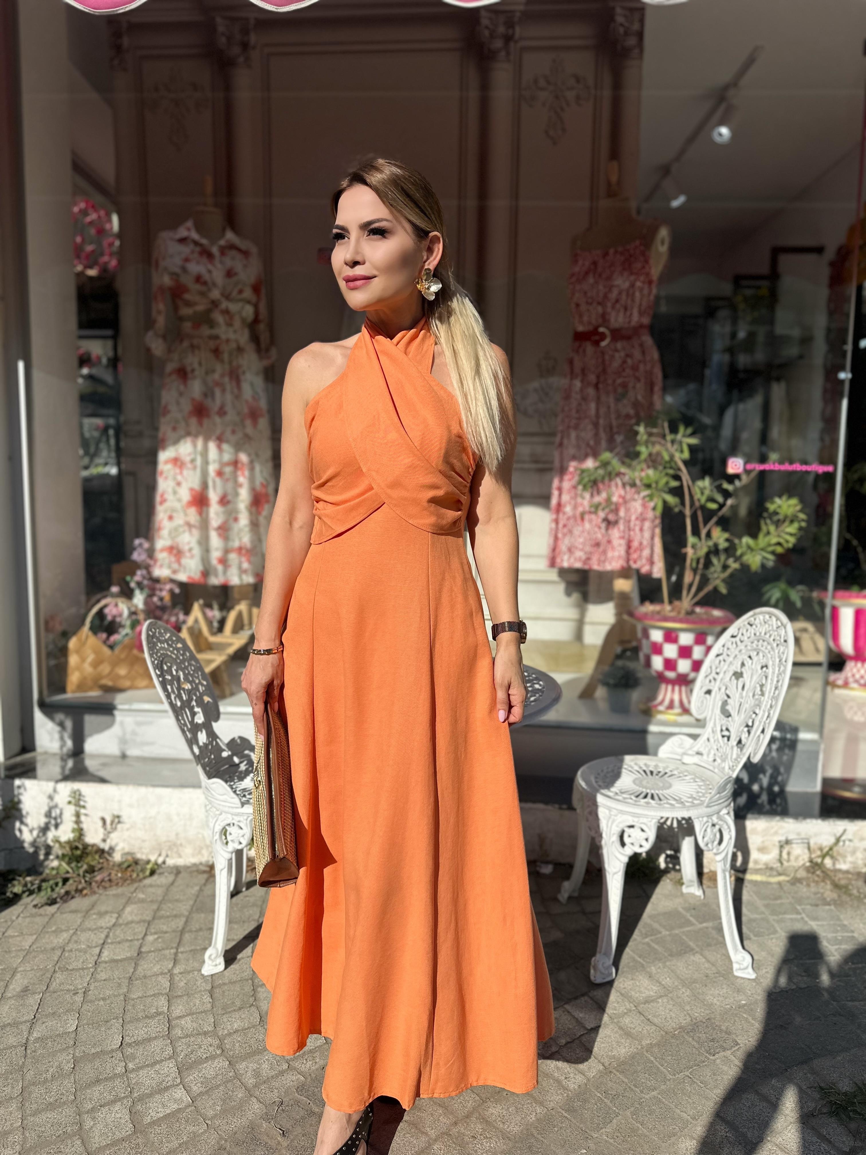 Turuncu Keten Boyundan Bağlamalı Elbise