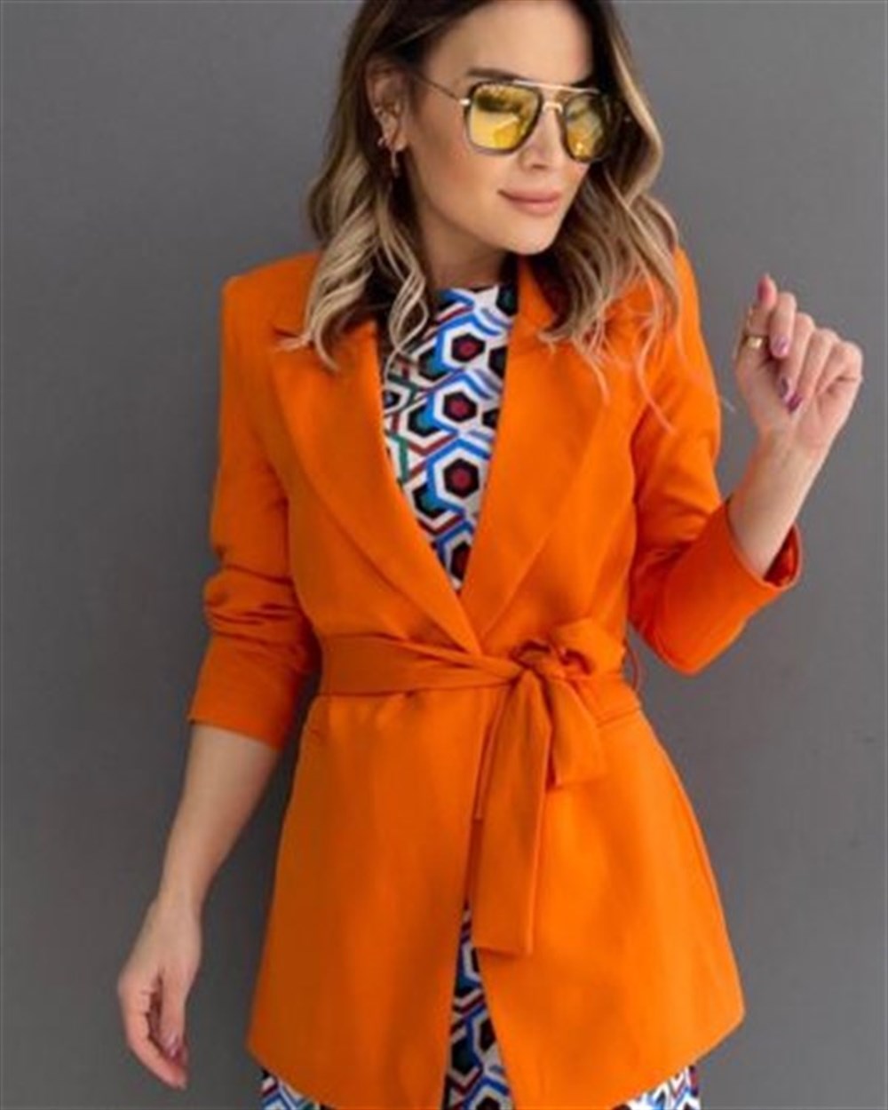 TURUNCU KUŞAKLI BLAZER CEKET