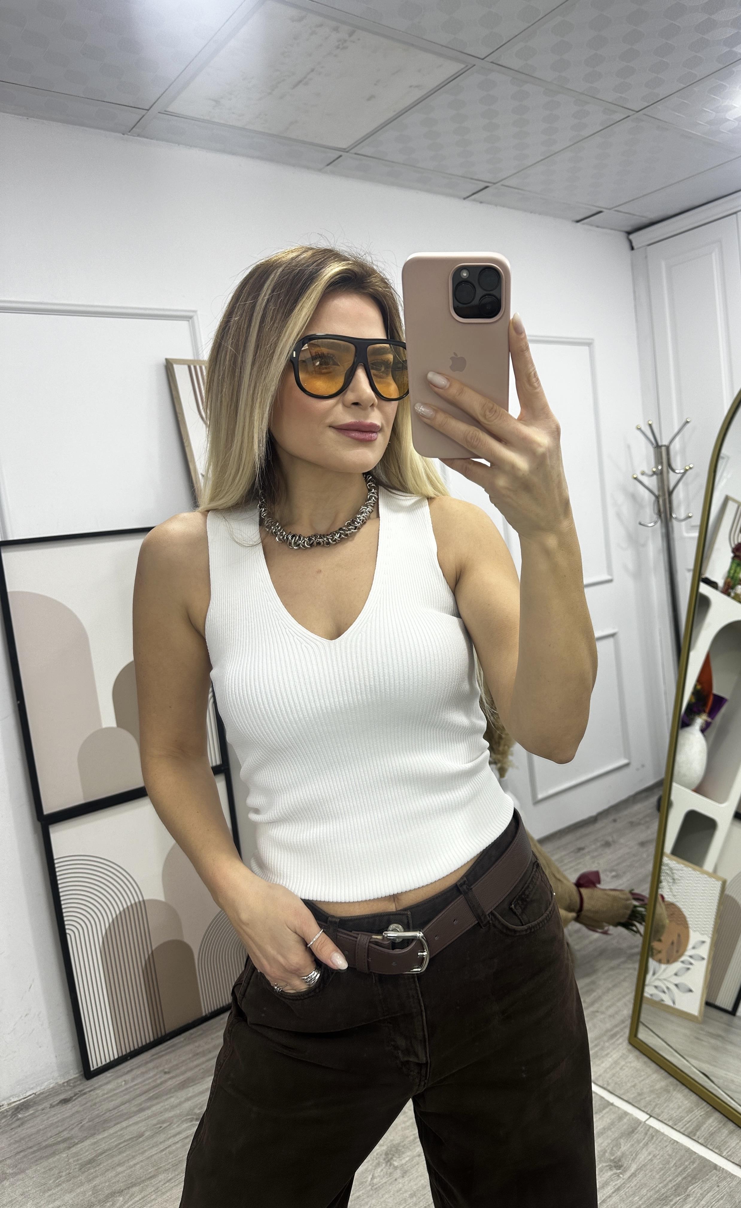 V Yaka Çelik Triko Bluz