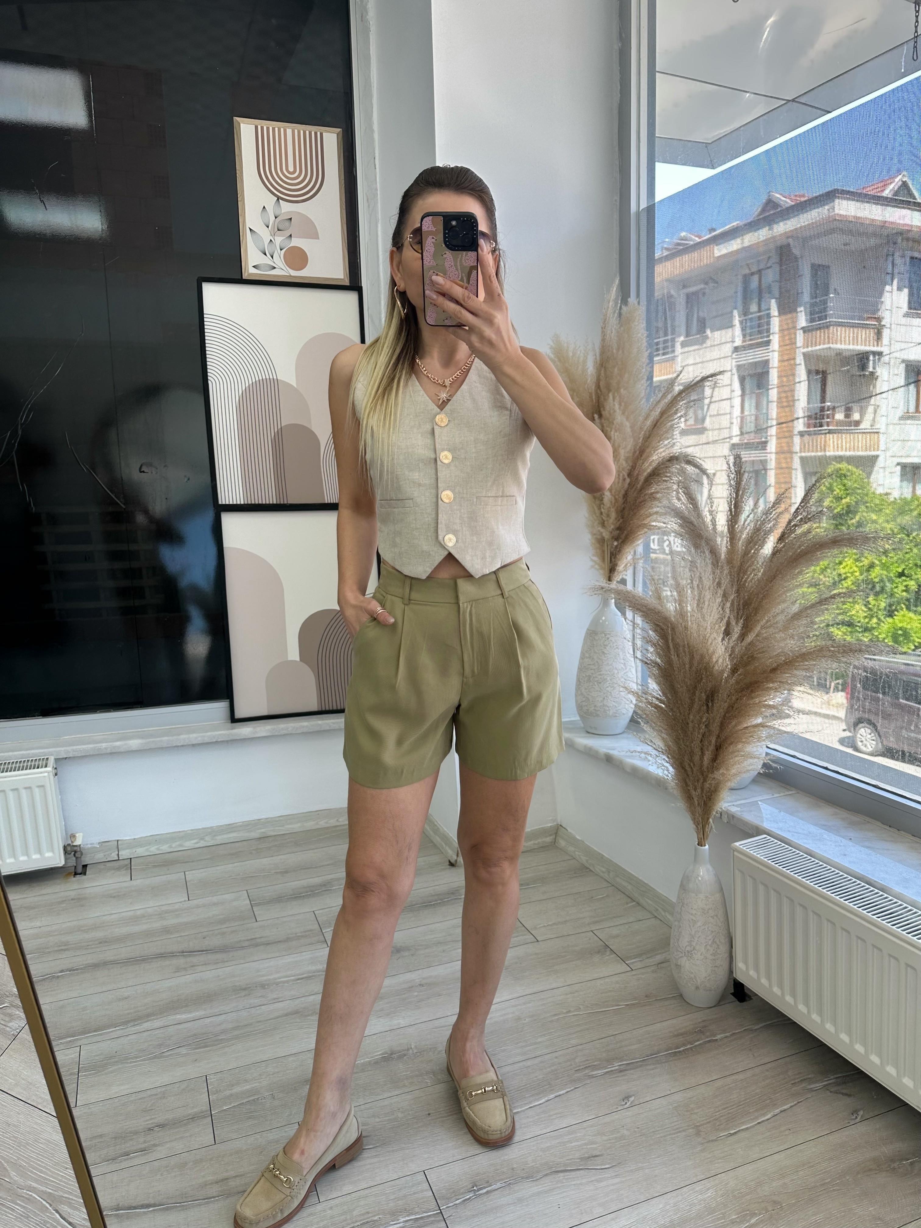 Yağ Yeşili Tensel Kumaş Şort