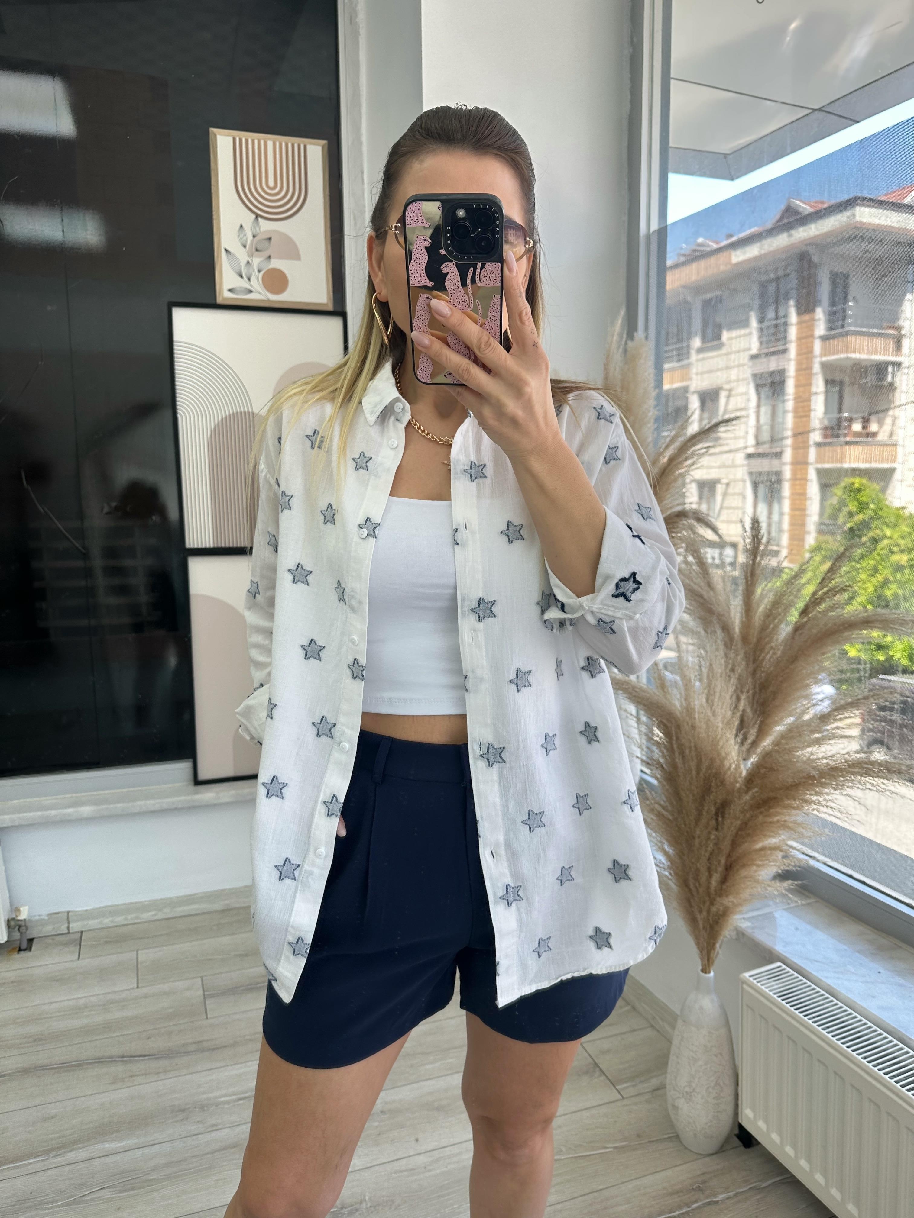 Yıldız Baskılı Pamuklu Gömlek