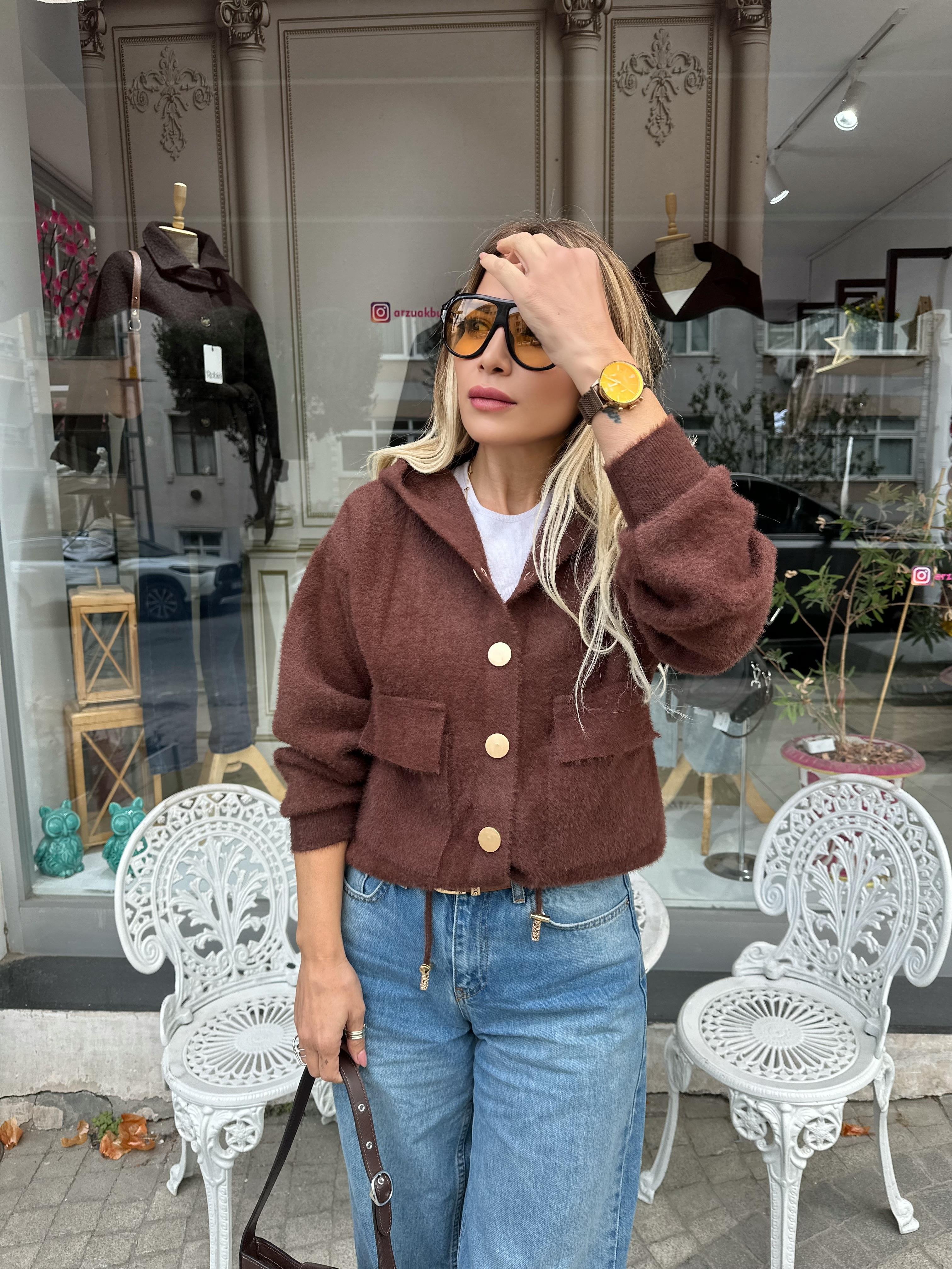 Angora Kapşonlu Düğmeli Hırka