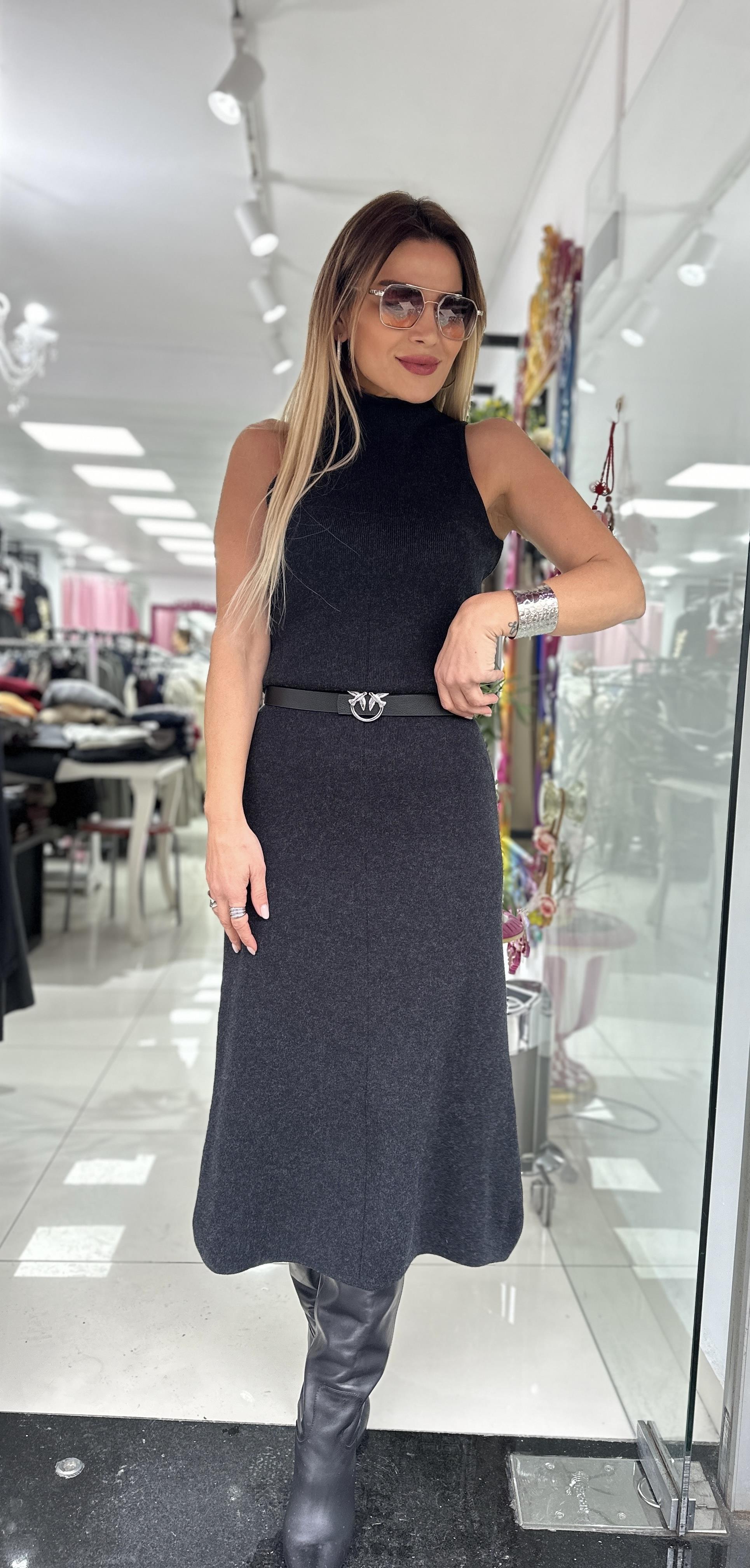 Antrasit Dik Yaka Triko Elbise 