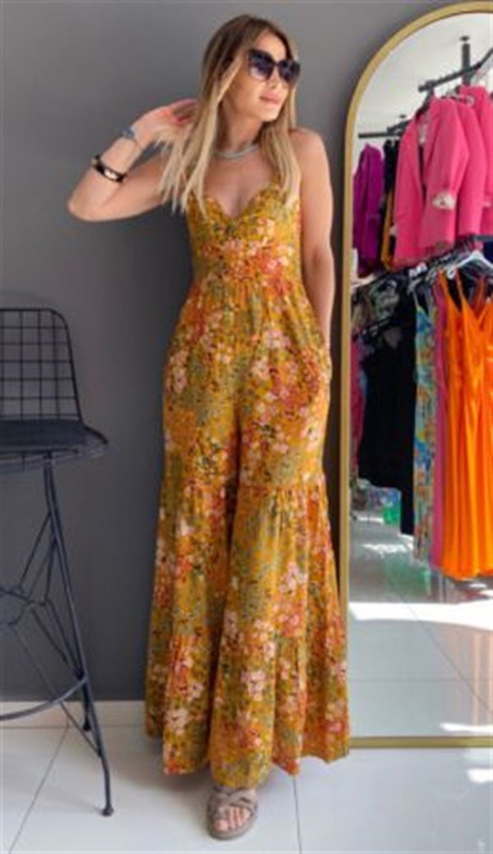 Askılı Çiçekli Tulum