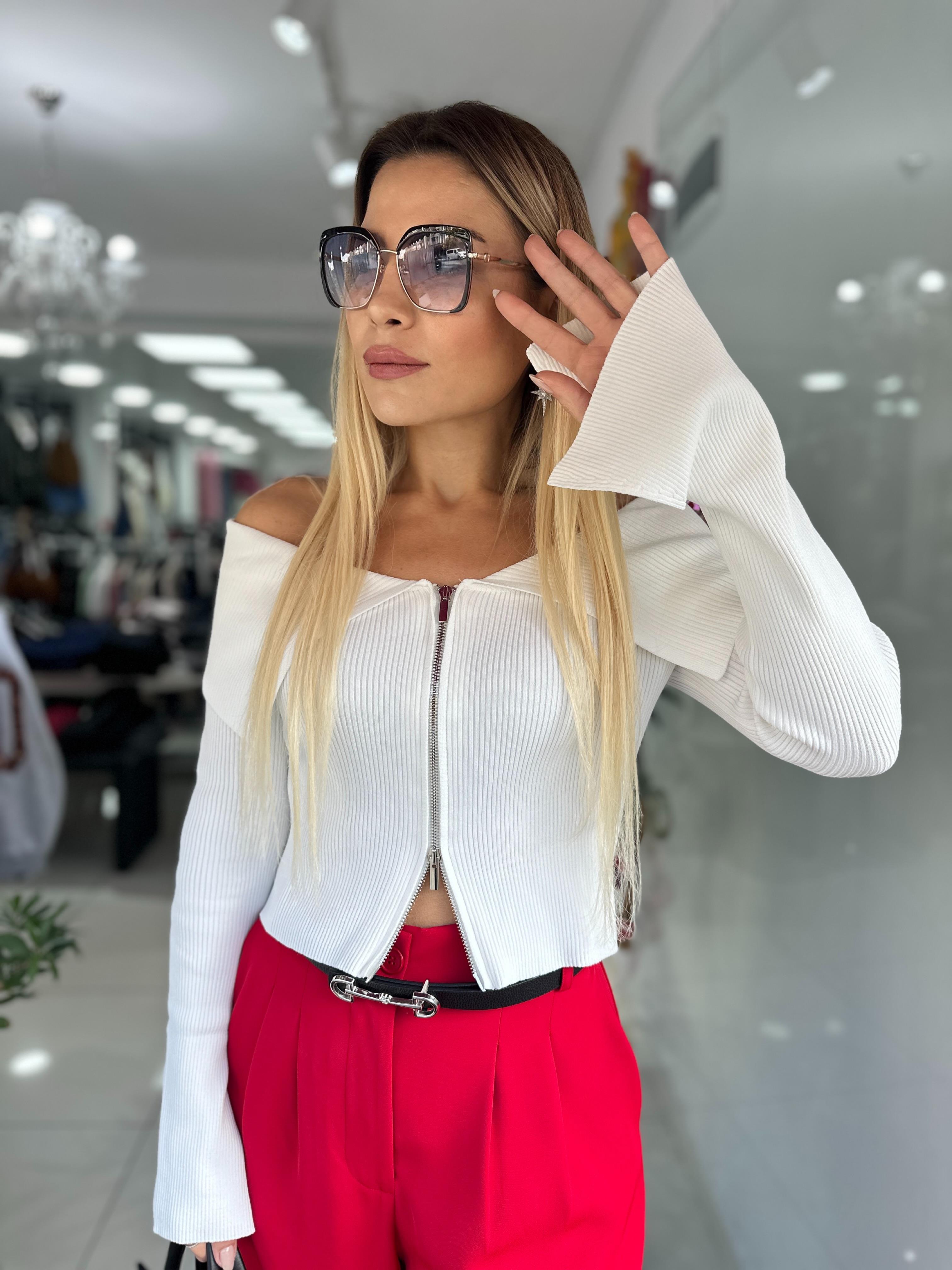 Beyaz Bardot Yaka Kol Yırtmaç Detaylı Fermuarlı Triko Hırka 