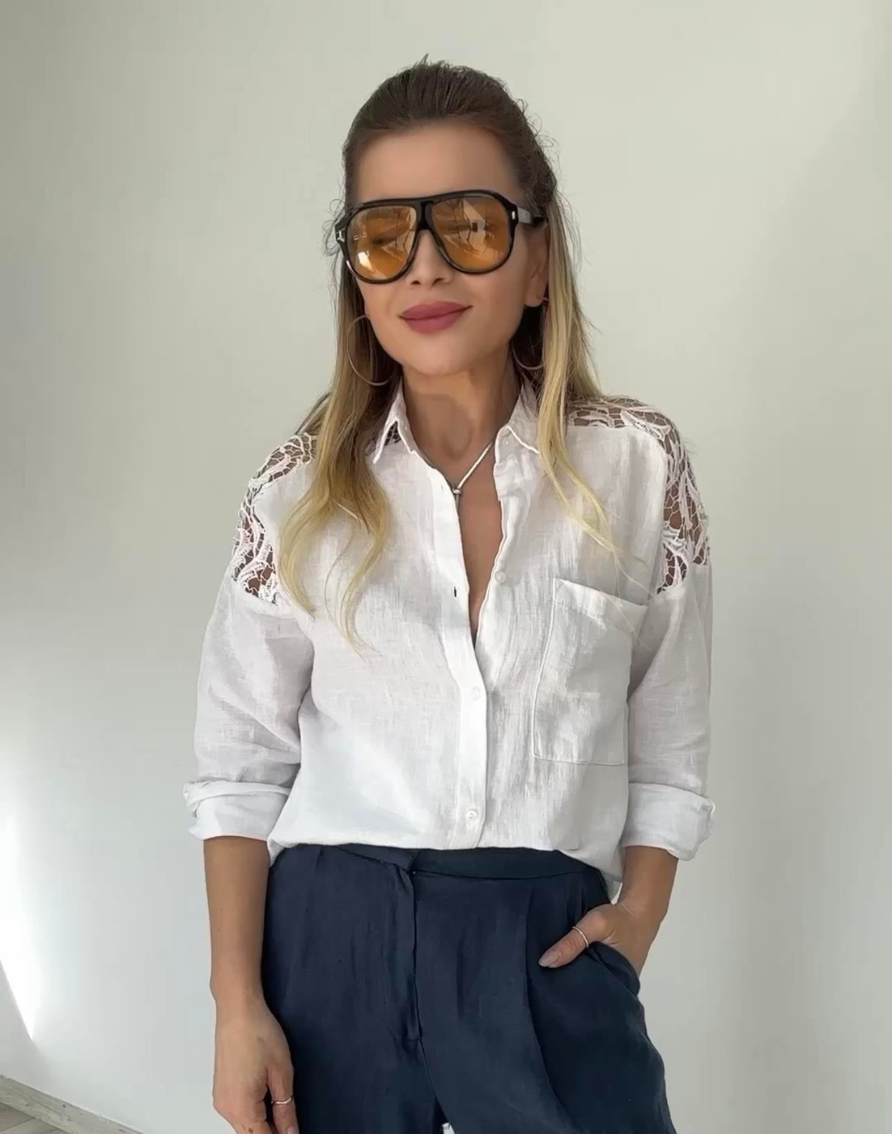 Beyaz Omuz Nakışlı Gömlek