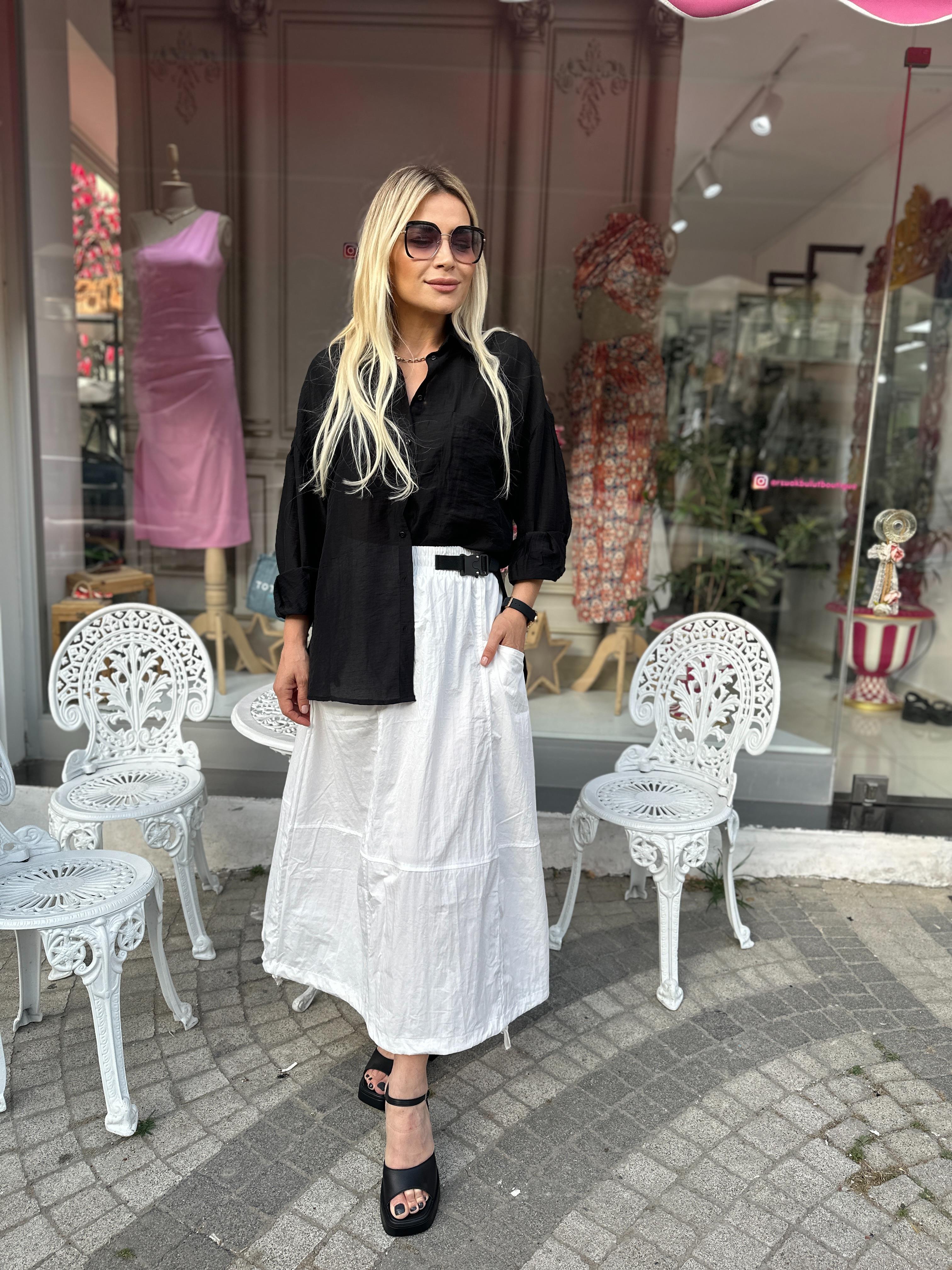 Beyaz Paraşüt Kumaş Cepli Kemerli Etek 