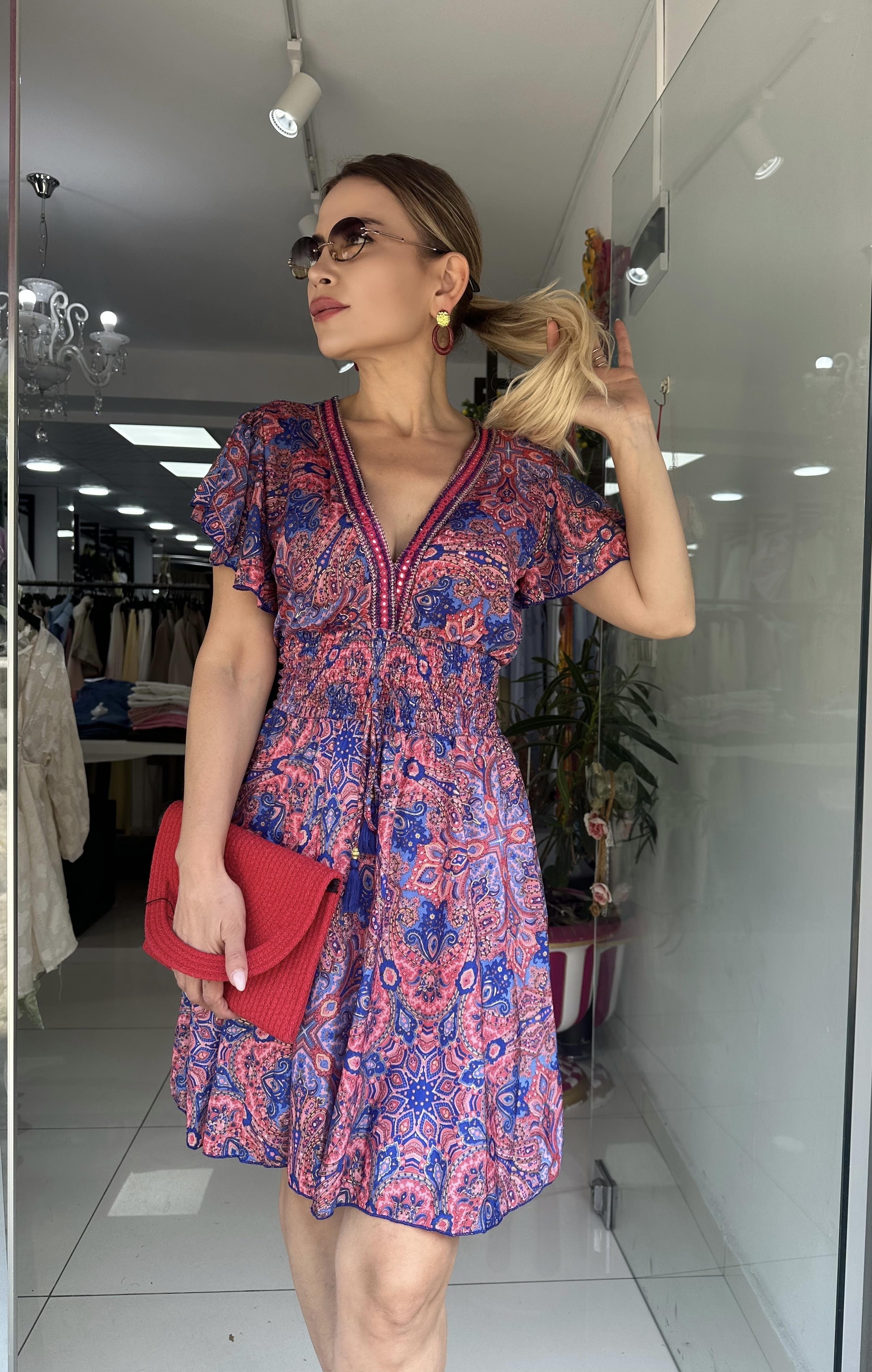 Desenli İthal Kumaş Elbise