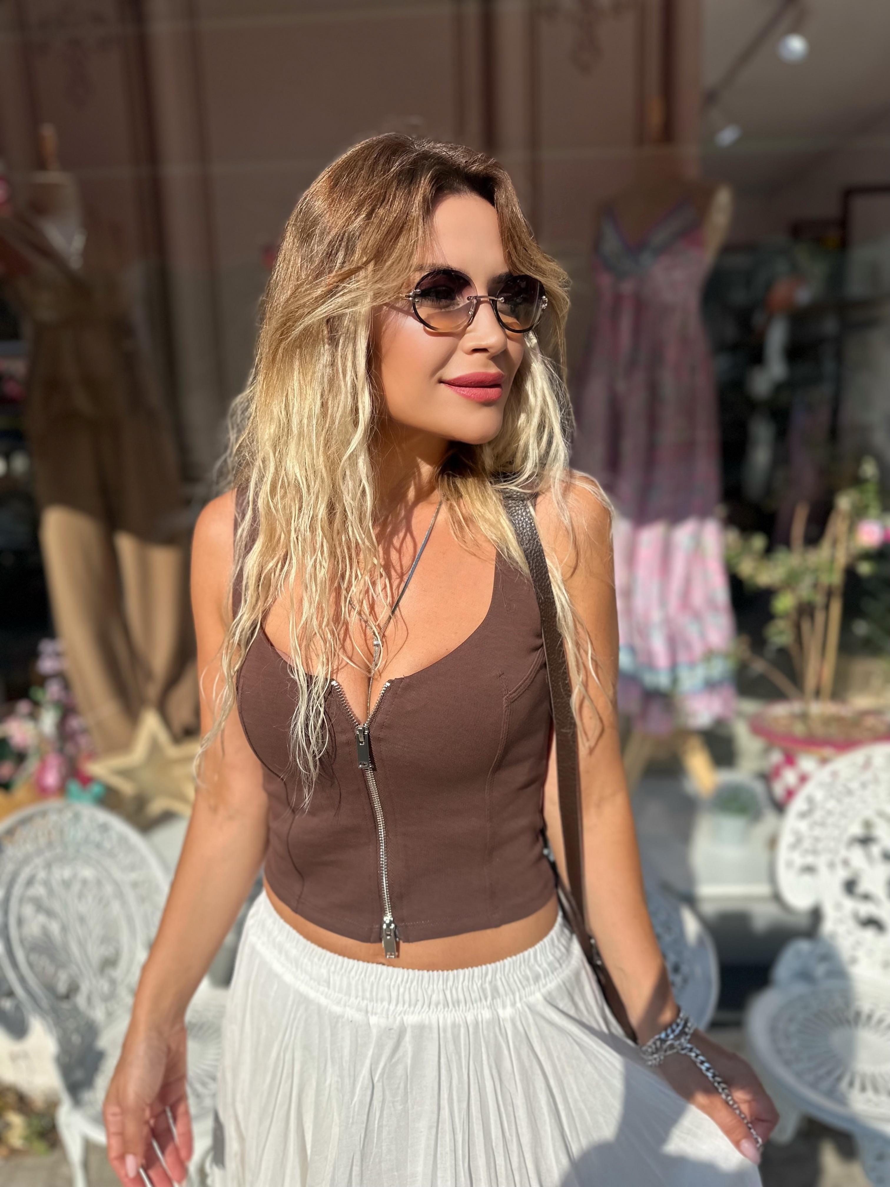 DLV Kahverengi Fermuarlı Top 