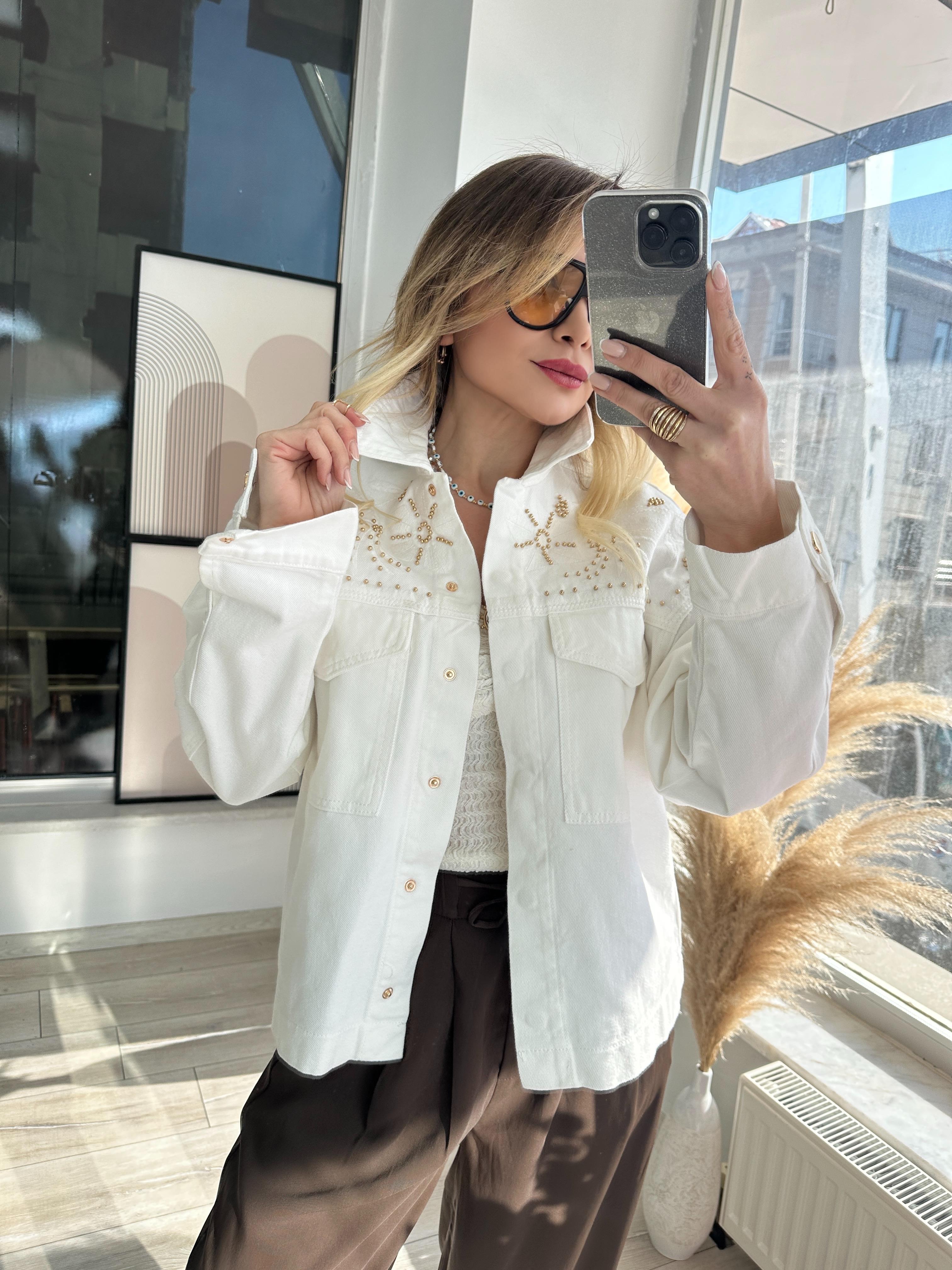 Ekru Nakışlı Boncuklu Ceket