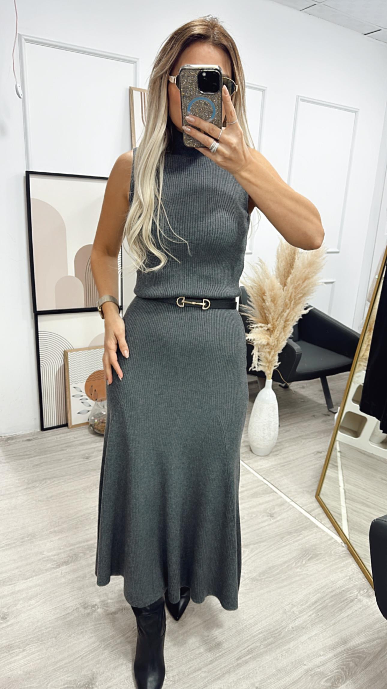 Füme Dik Yaka Fitilli Kolsuz Triko Elbise 