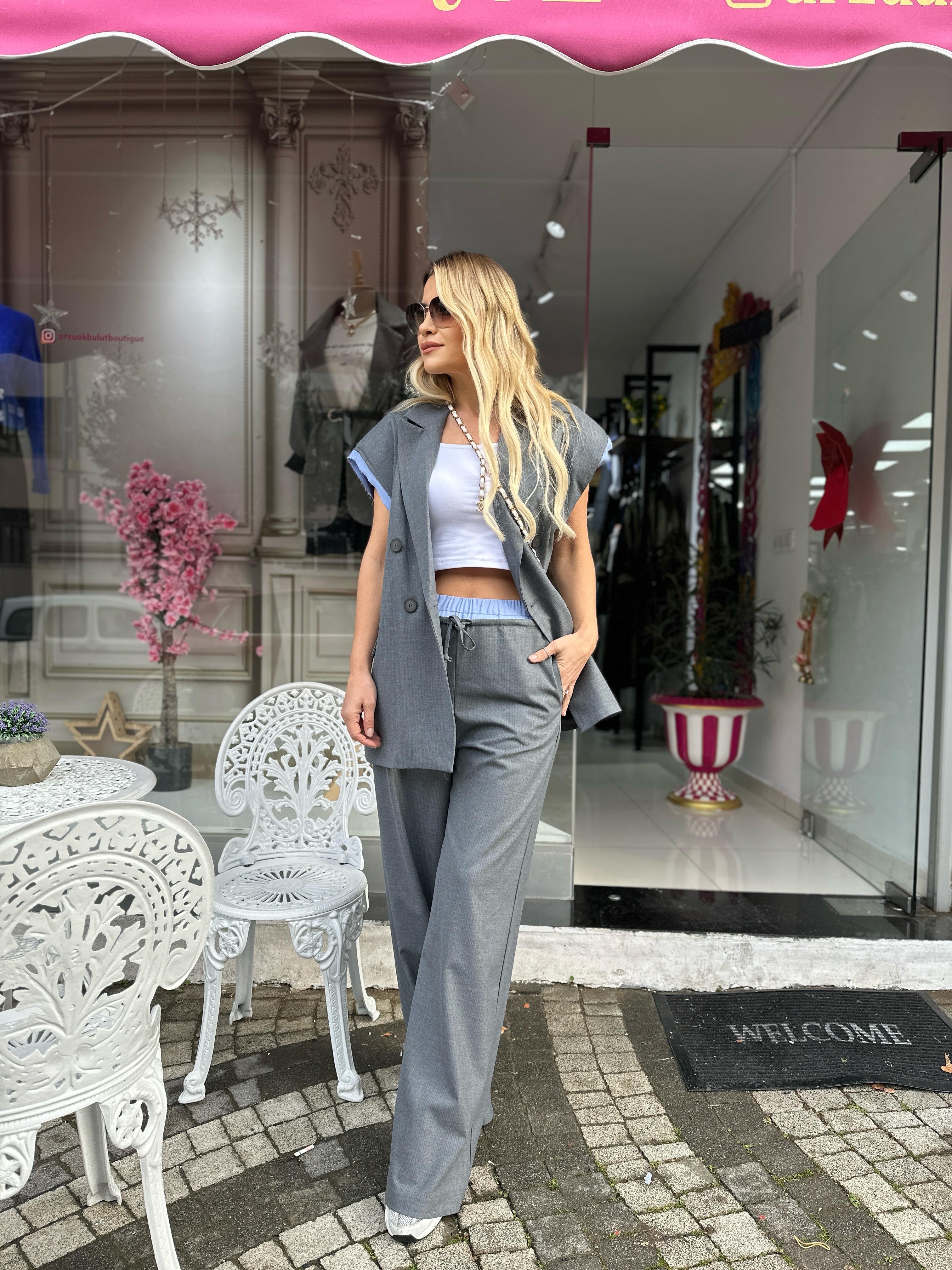 Gri Bel Detaylı Pantolon 