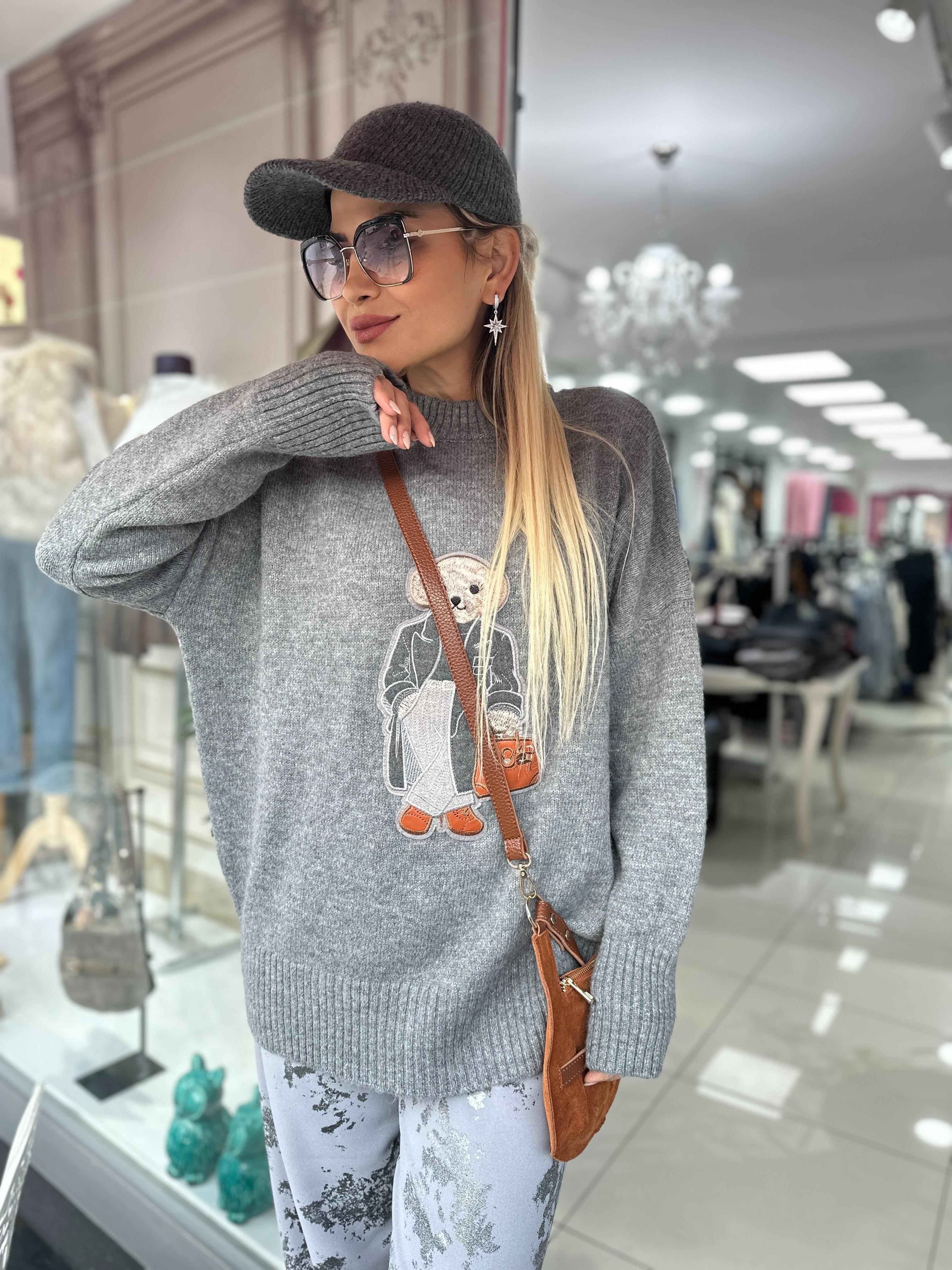 Gri Şardonlu Ayıcık Desenli Bisiklet Yaka Kazak 