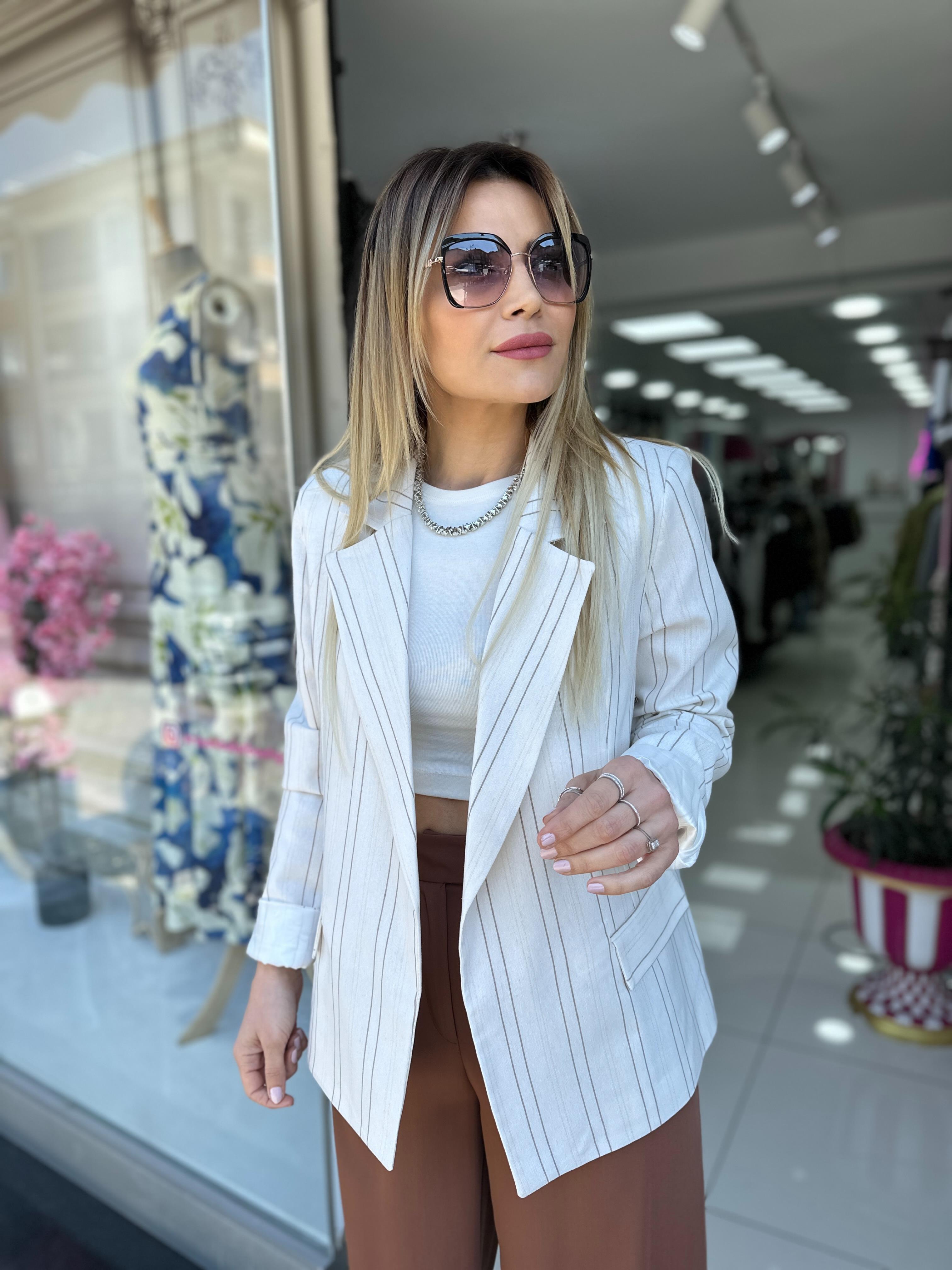 İç Astarlı Keten Blazer 