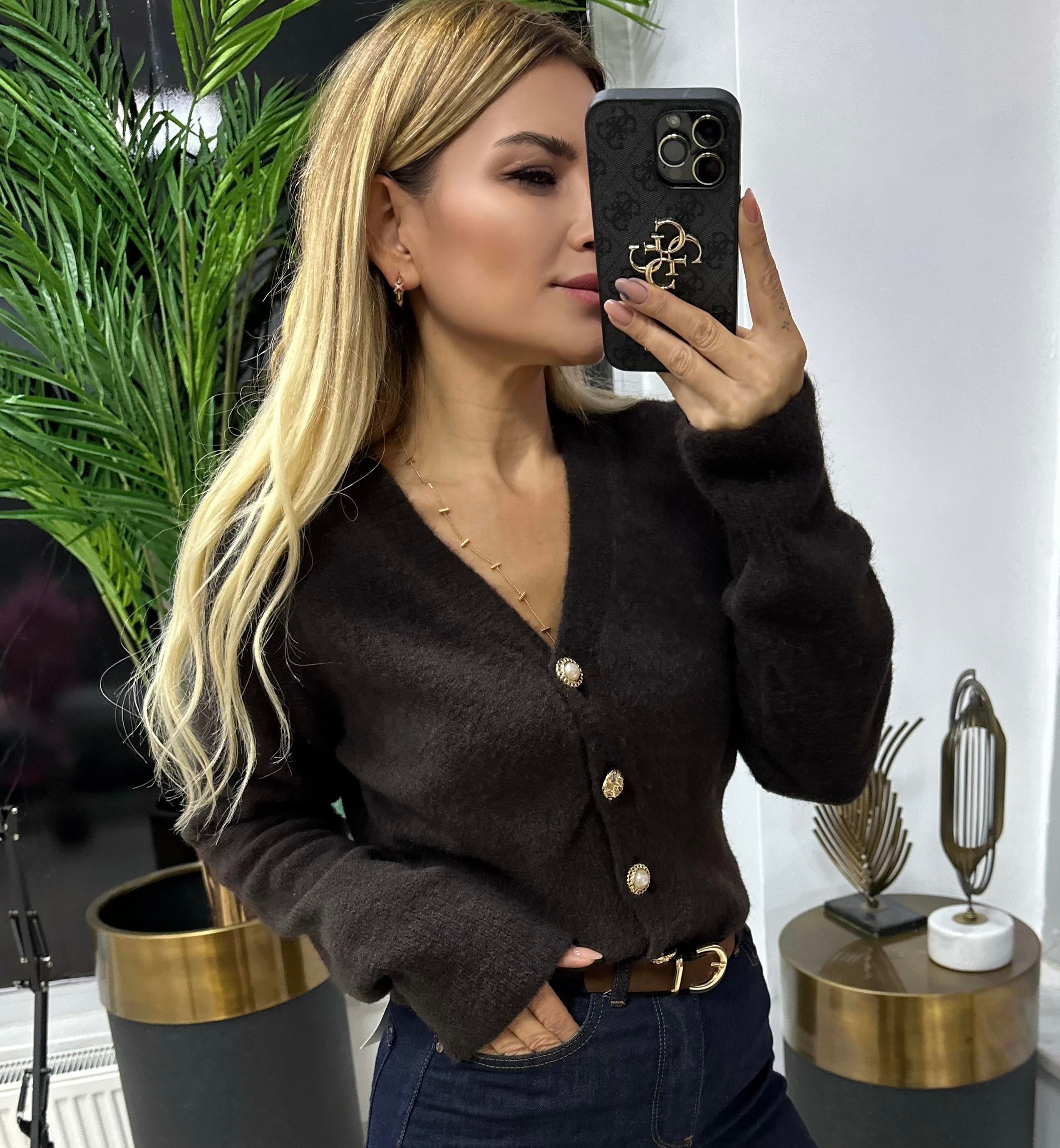 Kahve V Yaka Düğmeli Triko Hırka 