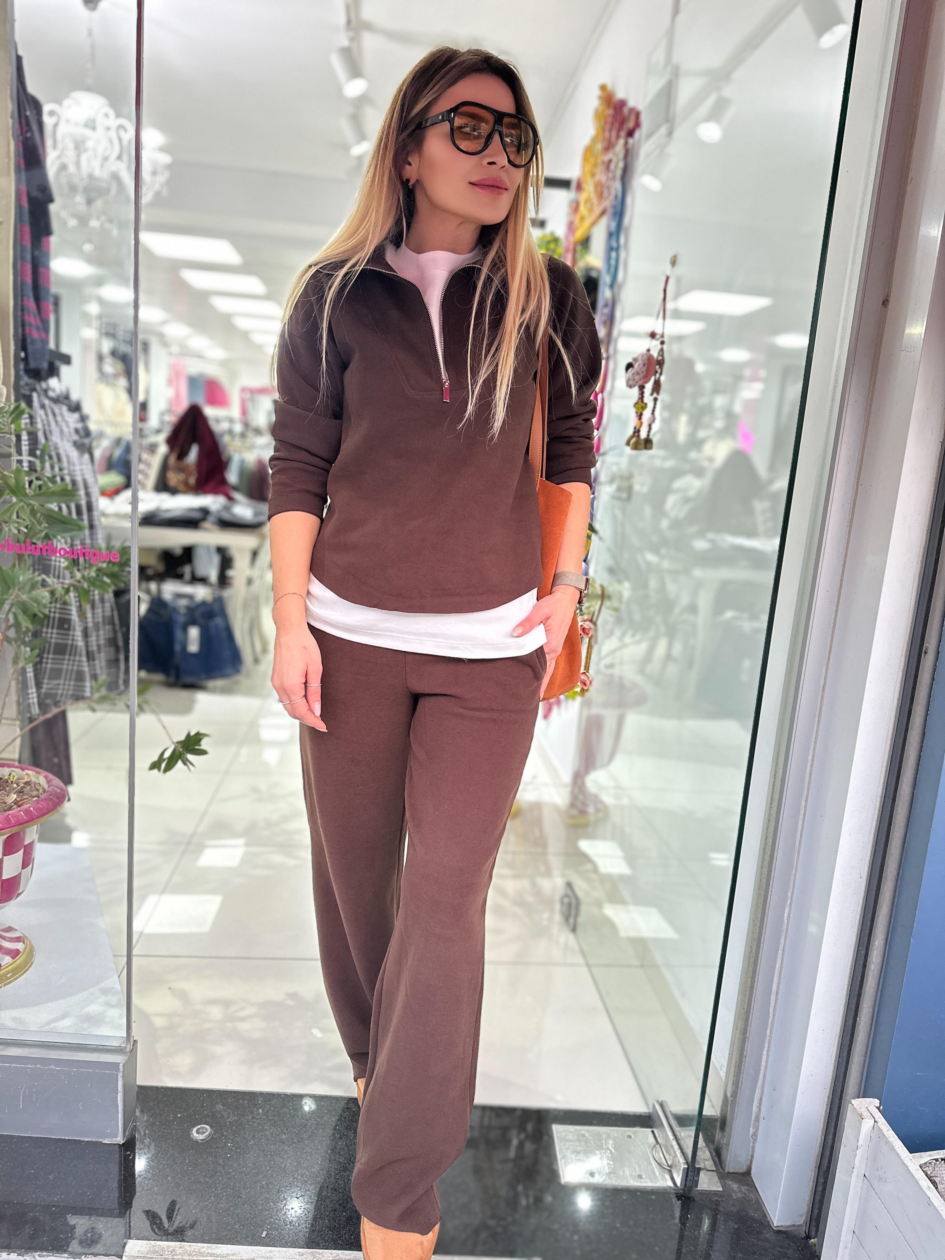 Kahverengi Triko Takım 