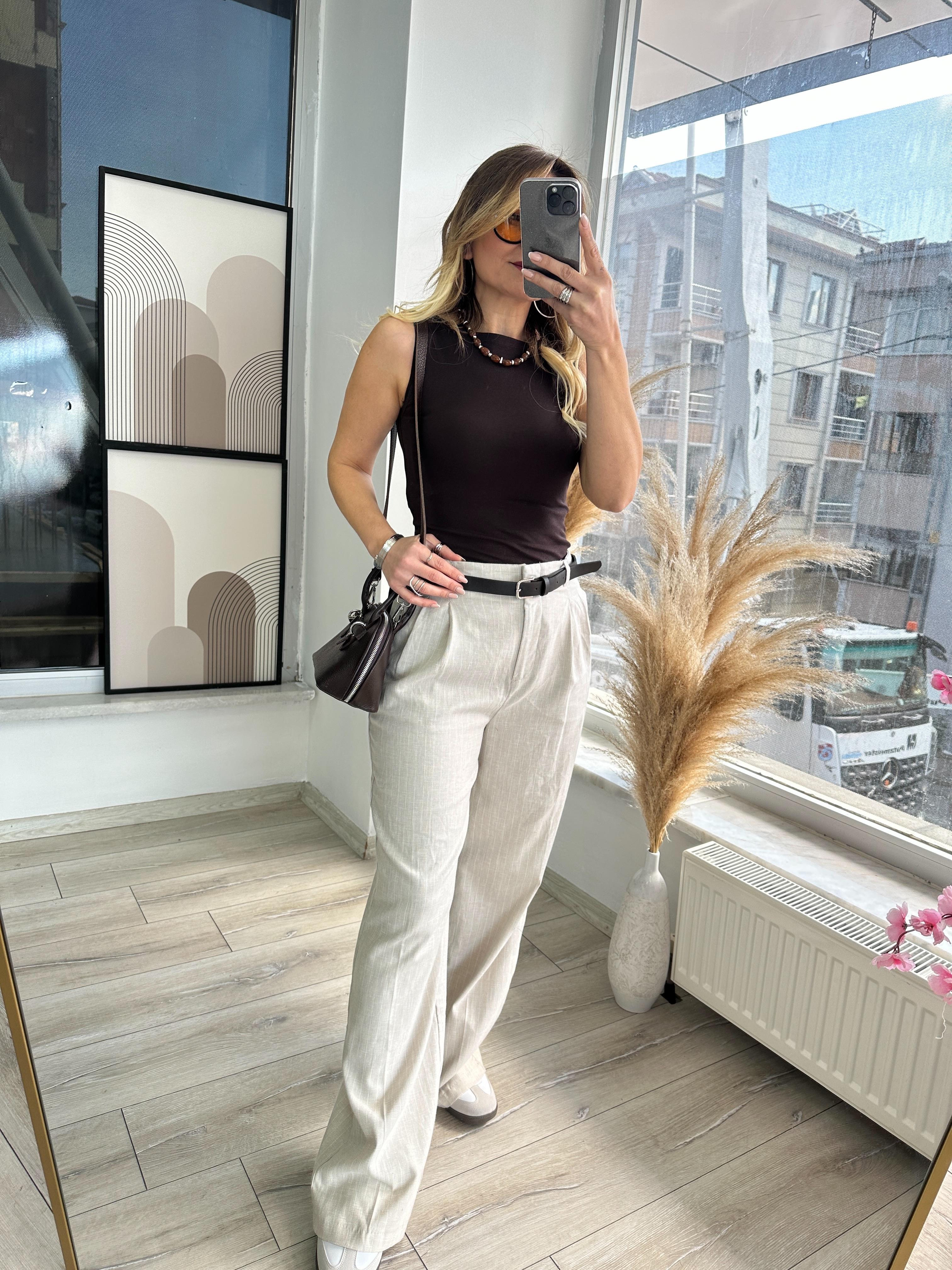 Kemerli Çizgili Pantolon