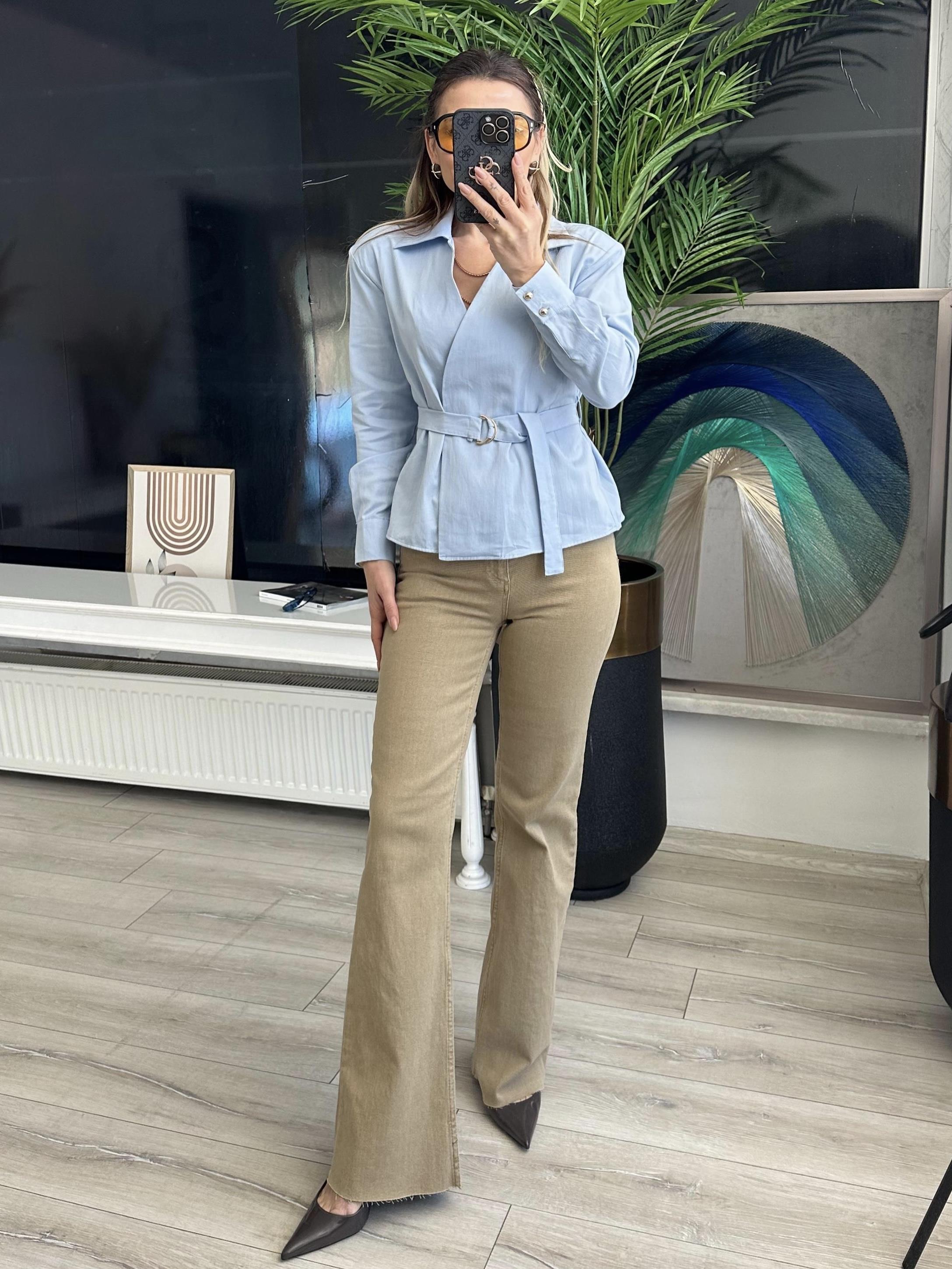 KR Bej  Push Up Jean