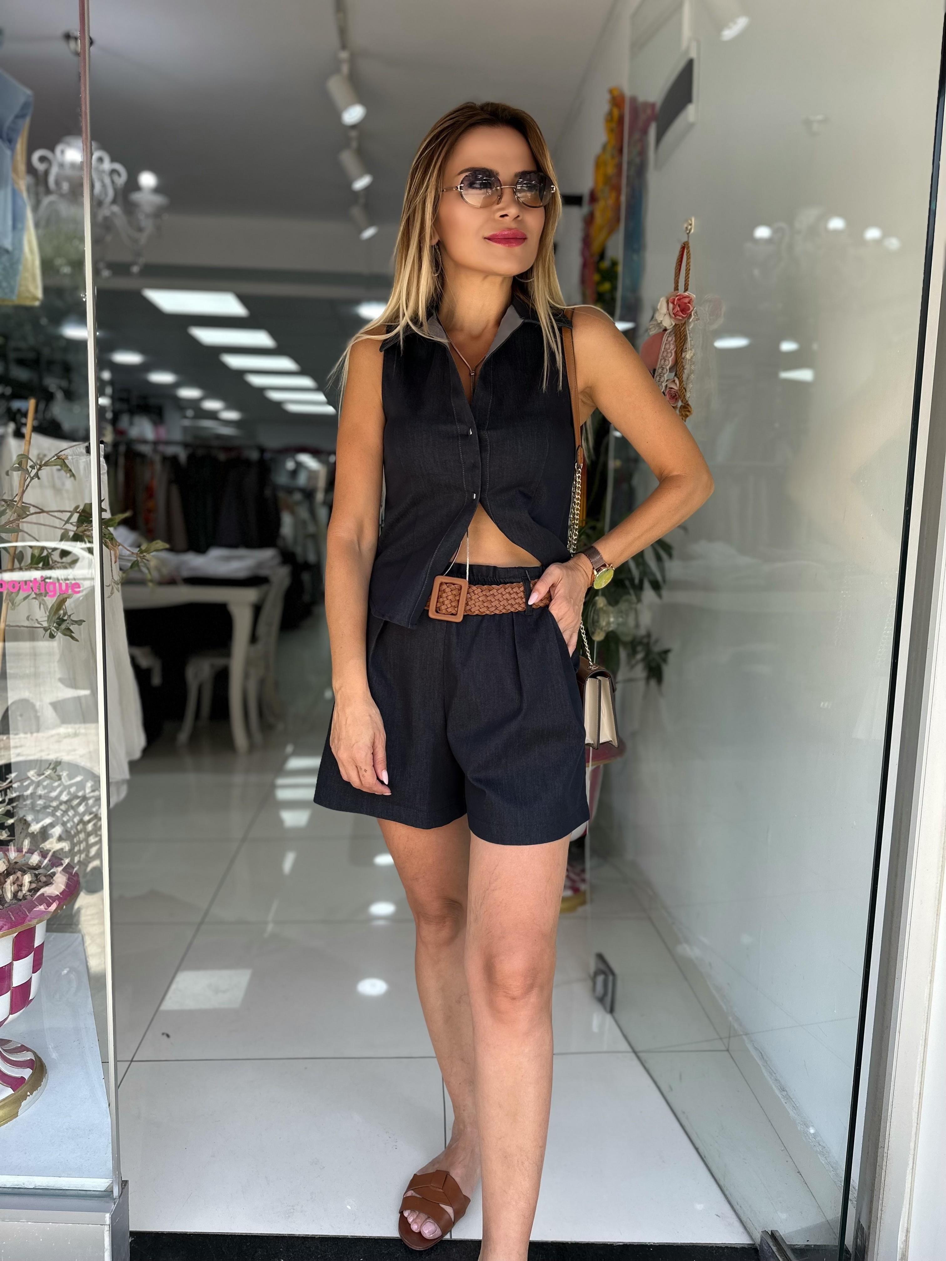 Lacivert Örgü Kemerli Şort 