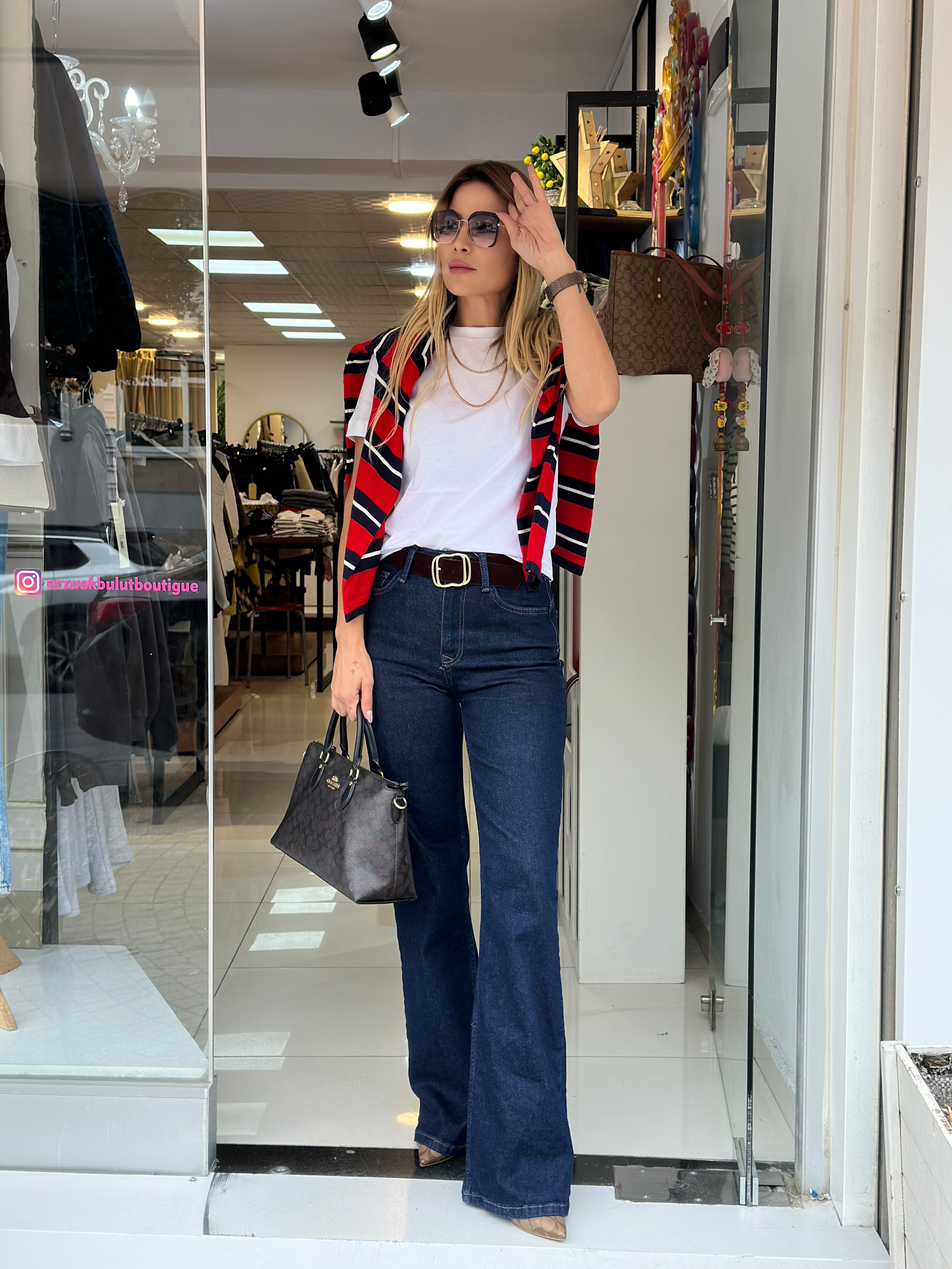 Lacivert Push Up Jean 