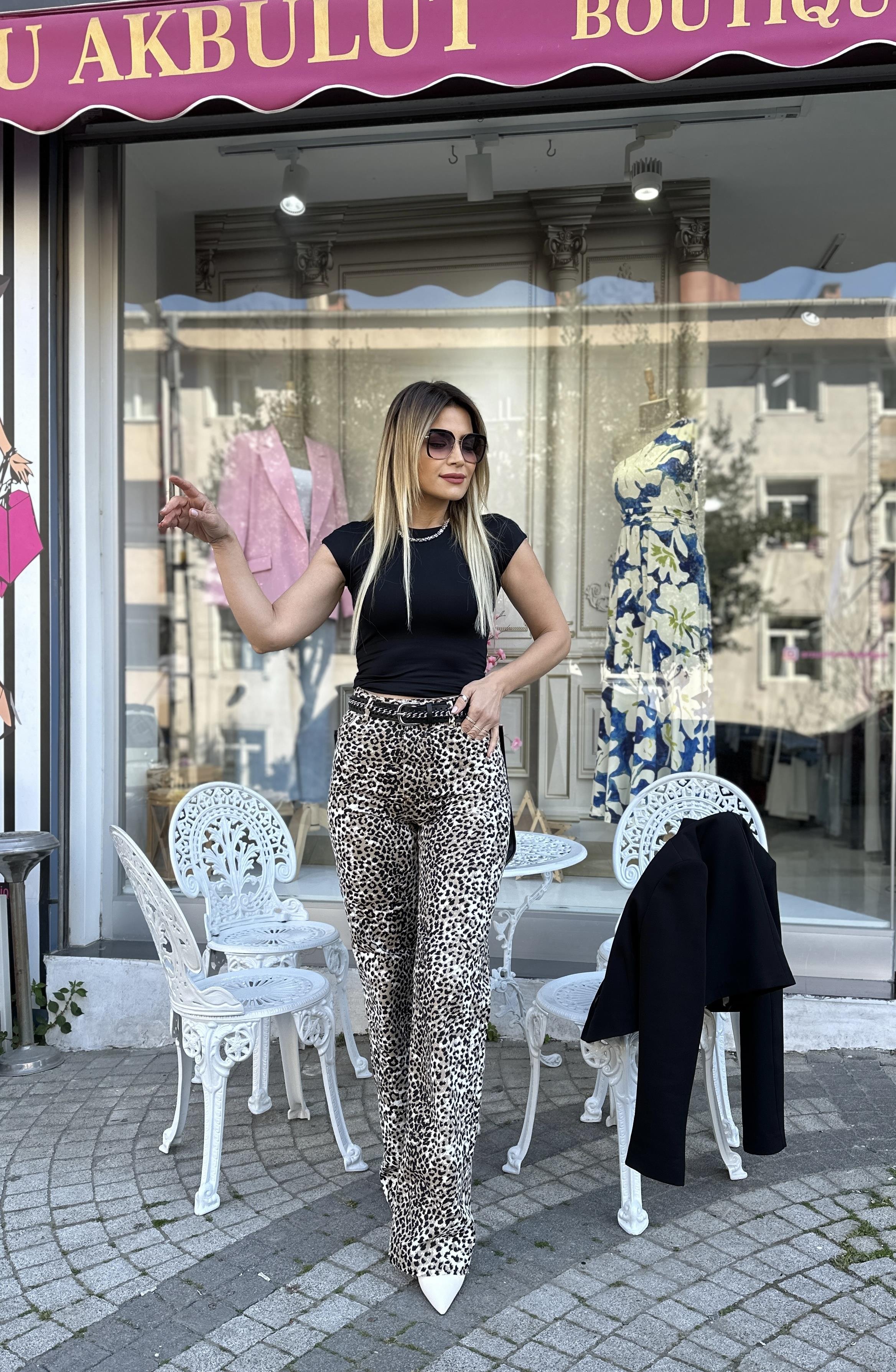 Leopar Desenli Wide Leg Pantolon