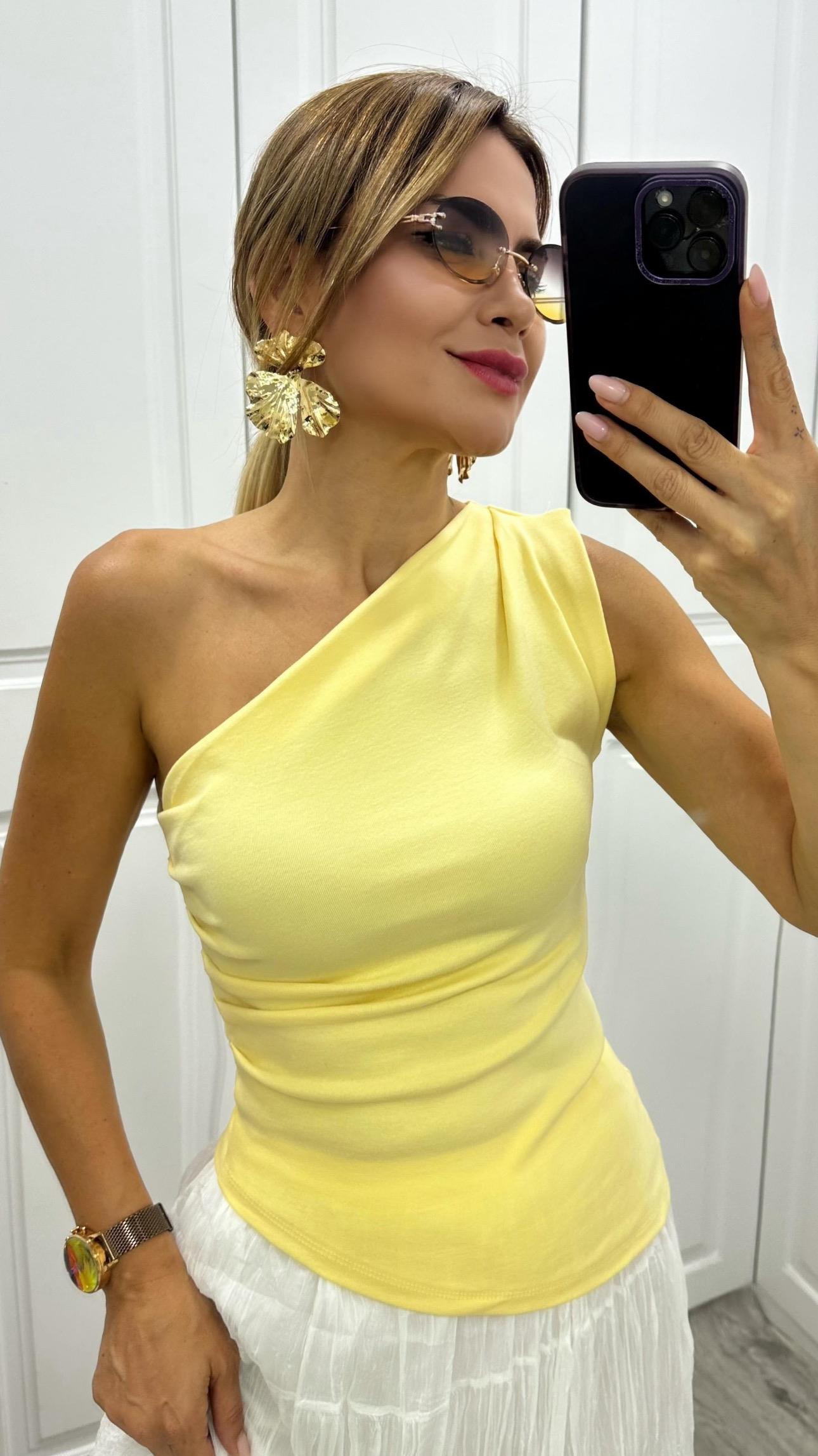 Limon Sarısı Tek Omzu Açık Bluz 