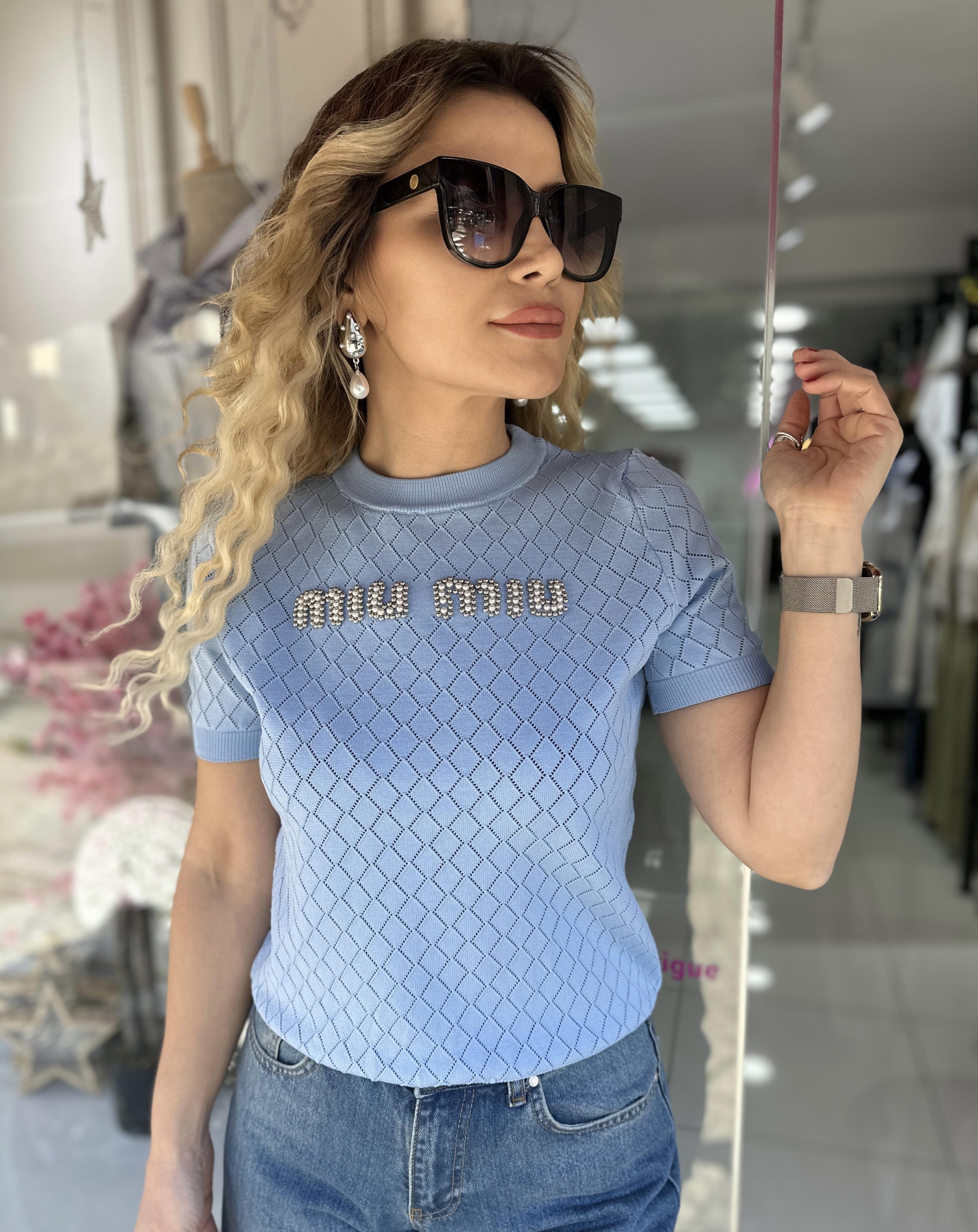 Mavi İnci Detaylı Triko