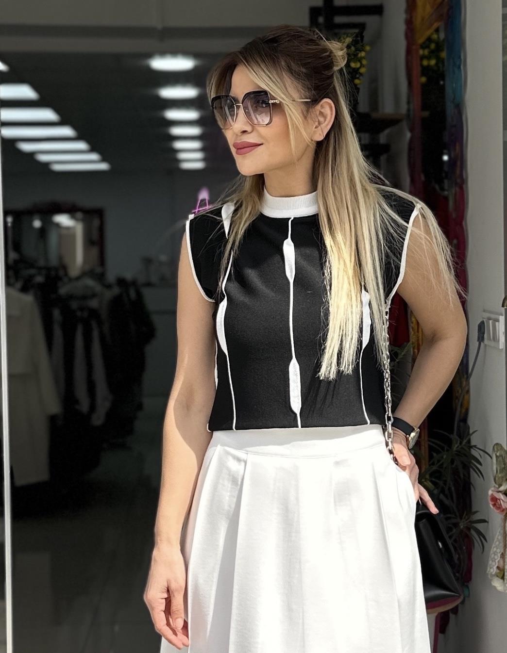 Merserize Siyah Beyaz Çizgili Triko 