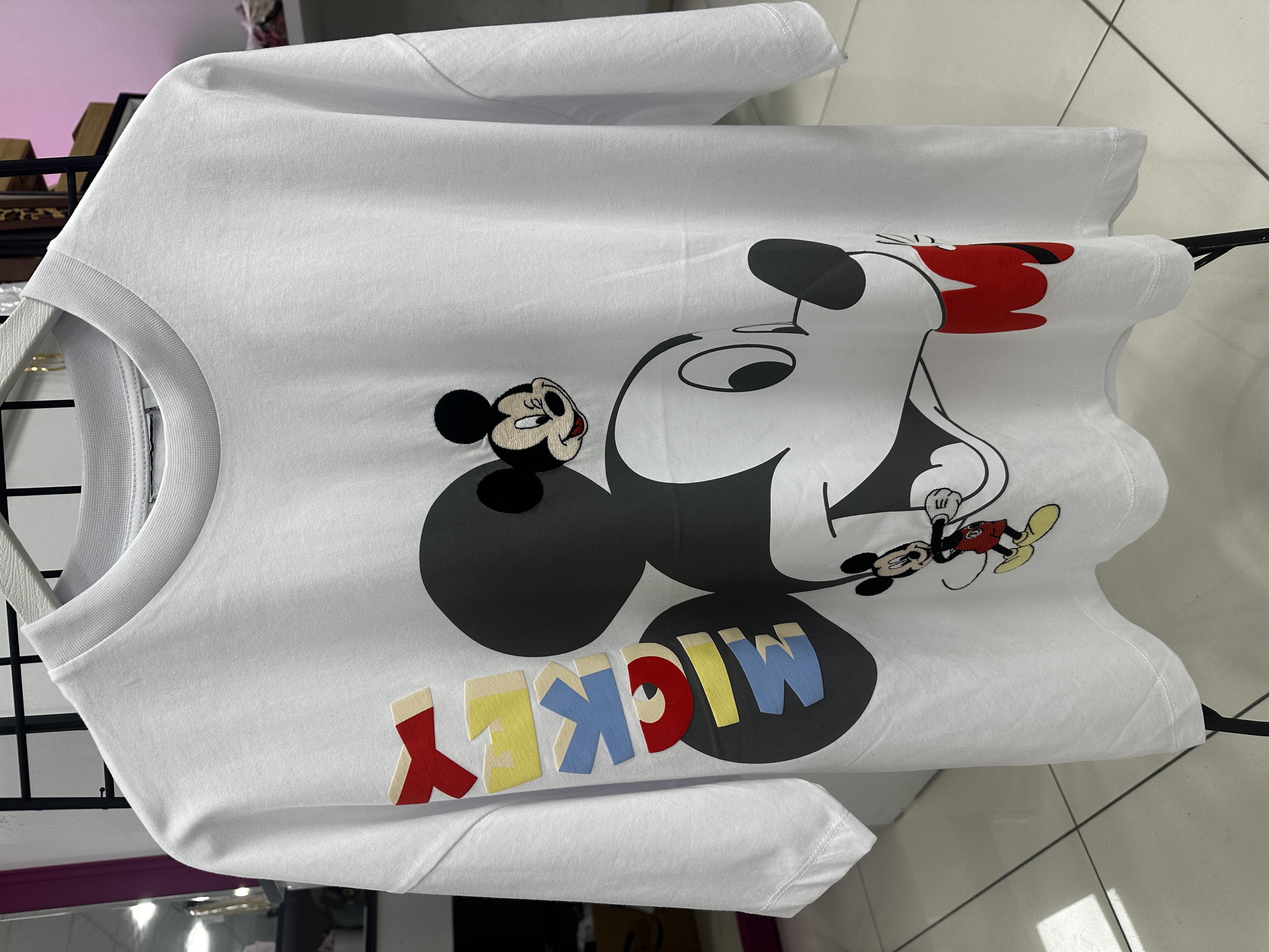 Mickey Baskılı Nakışlı Tşhirt