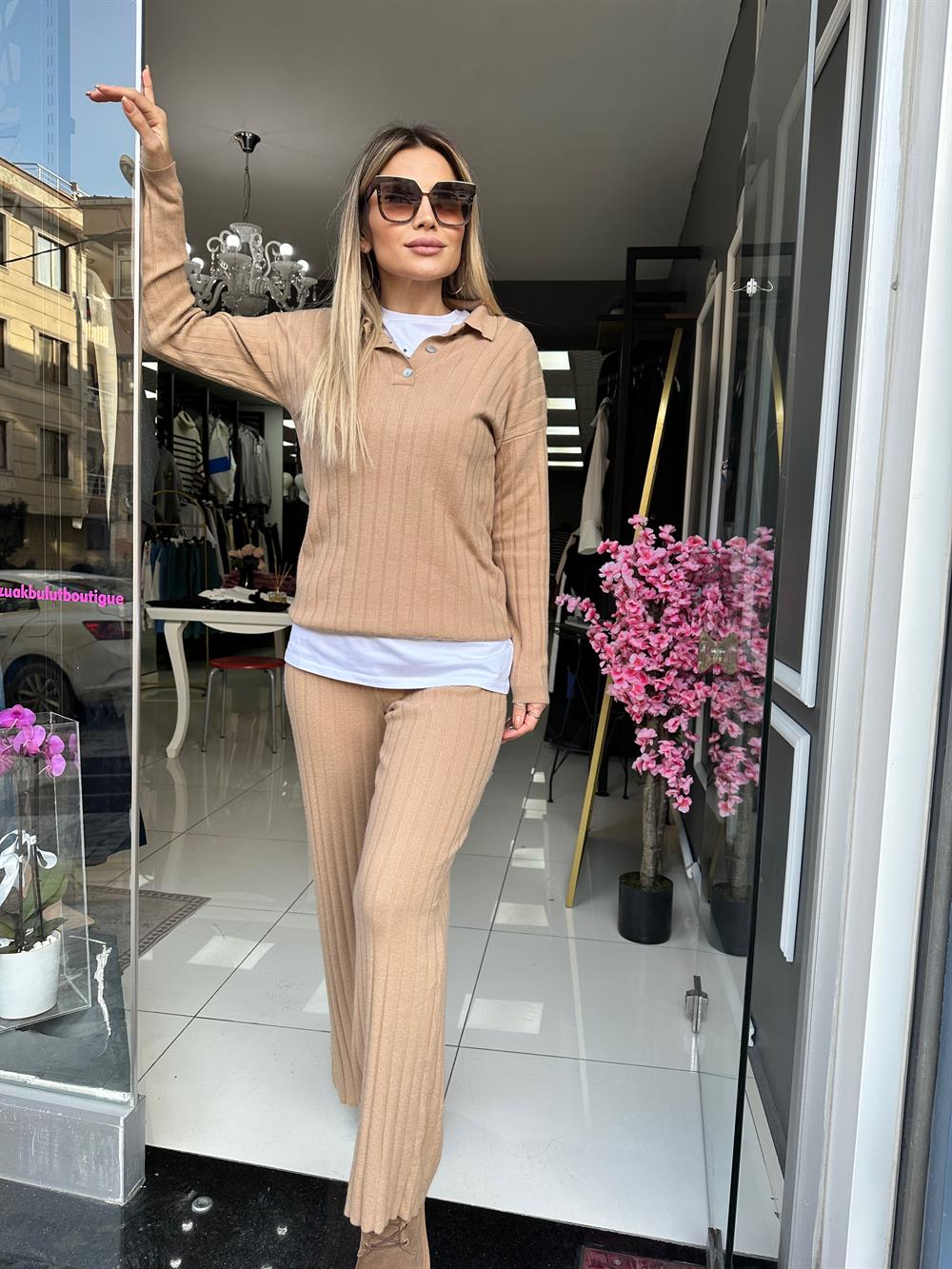MNG Camel Triko  Takım