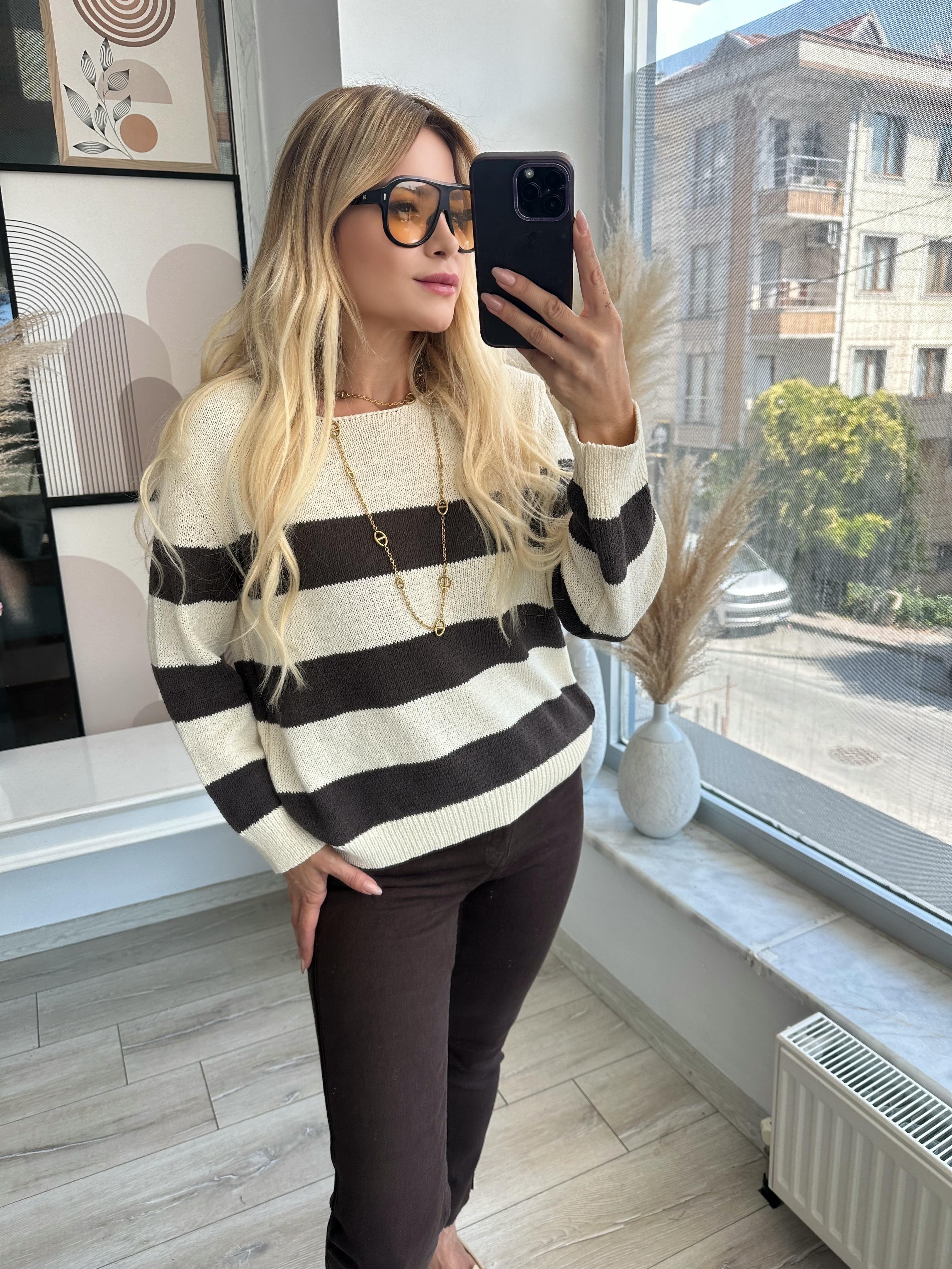 MSM Kahverengi Çizgili Triko