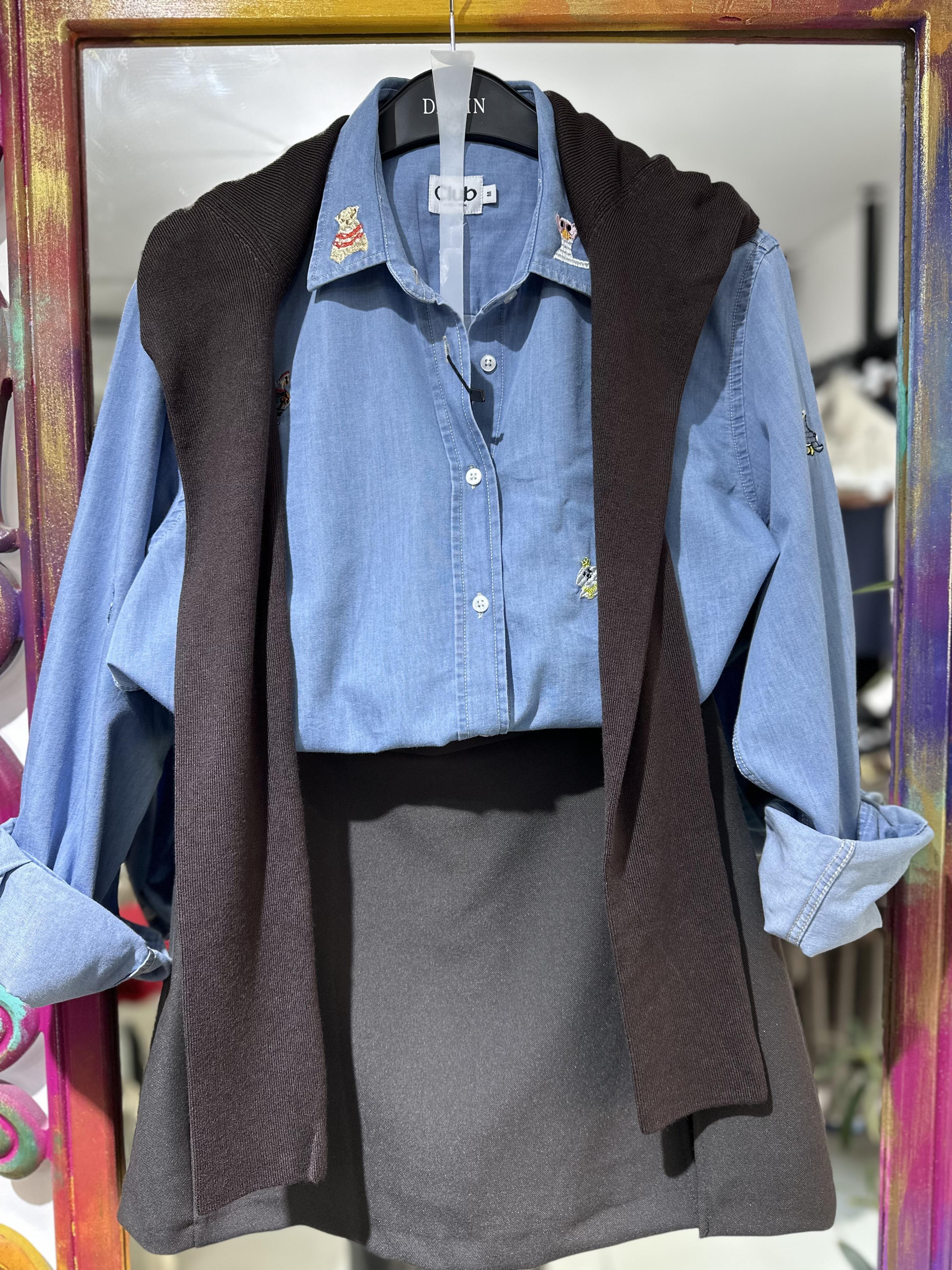 Nakışlı Mavi Denim Gömlek 