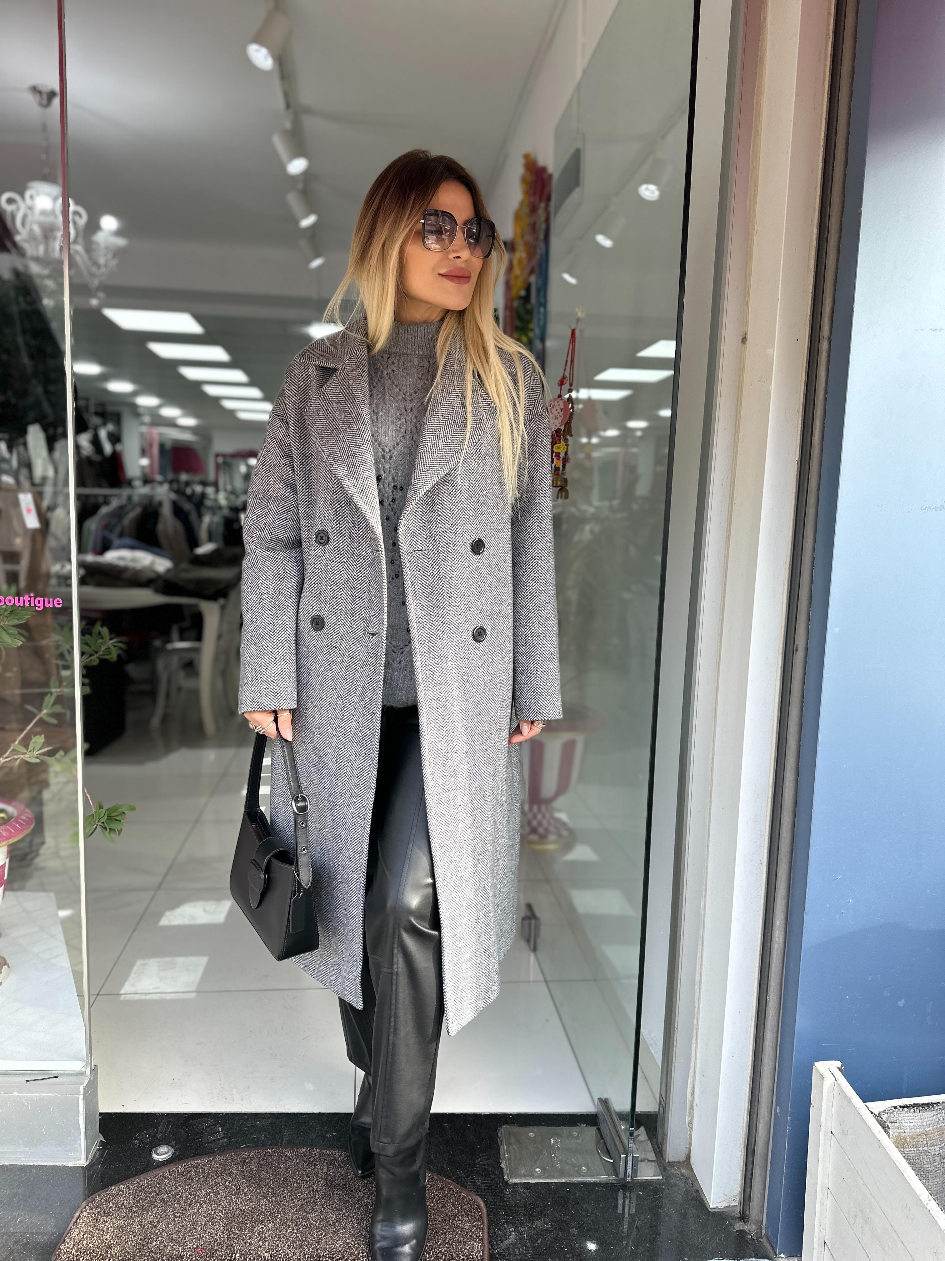 Oversize Geniş Kesim Uzun Kaban 
