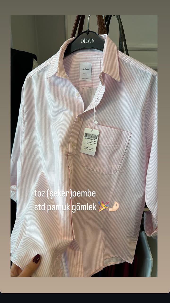 Pembe Çizgili Gömlek 