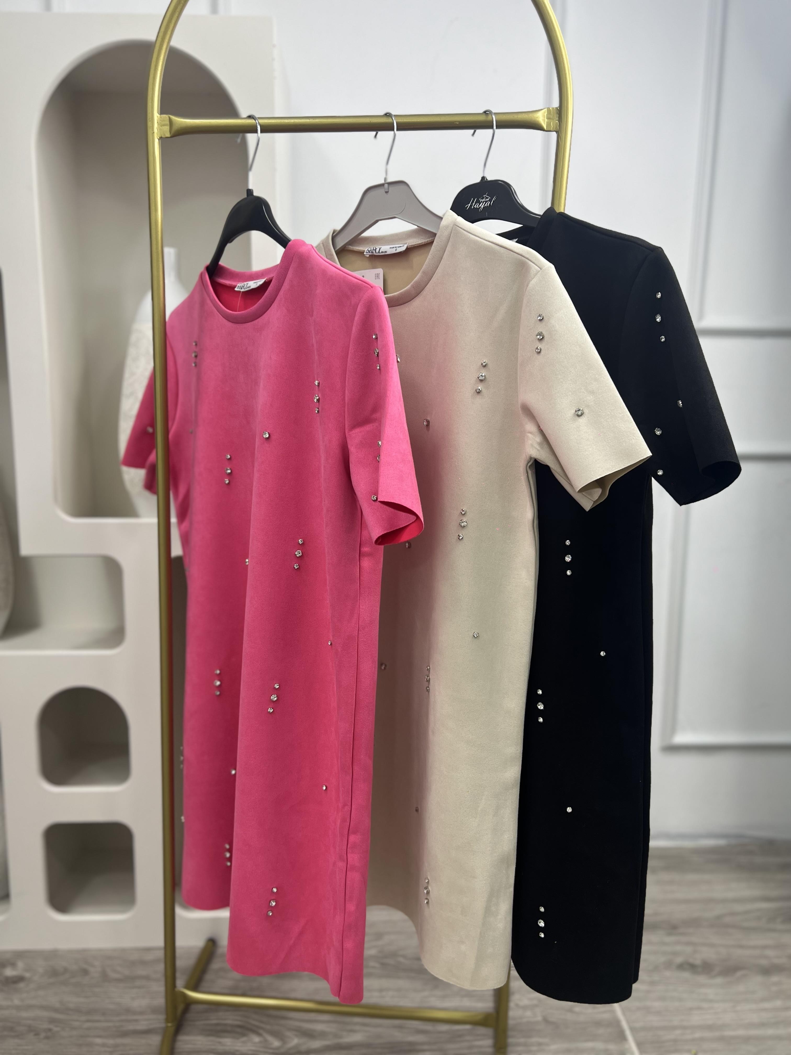 Pembe Süet Taşlı Elbise