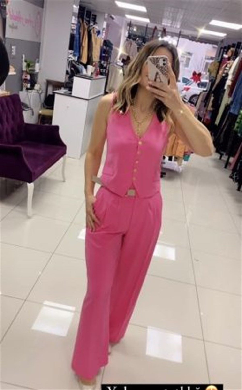 PEMBE YELEK PANTOLON TAKIM