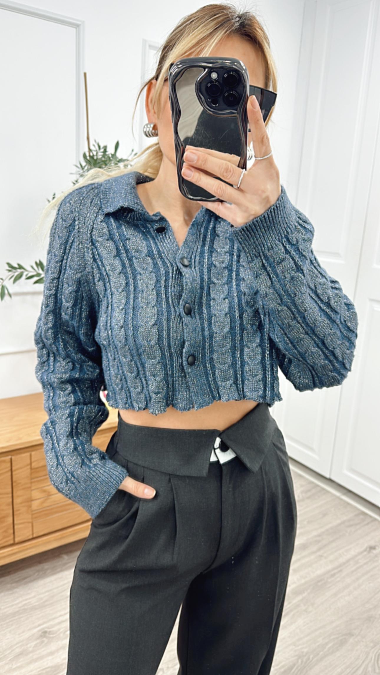 Polo Yaka Simli Düğmeli Crop Hırka 